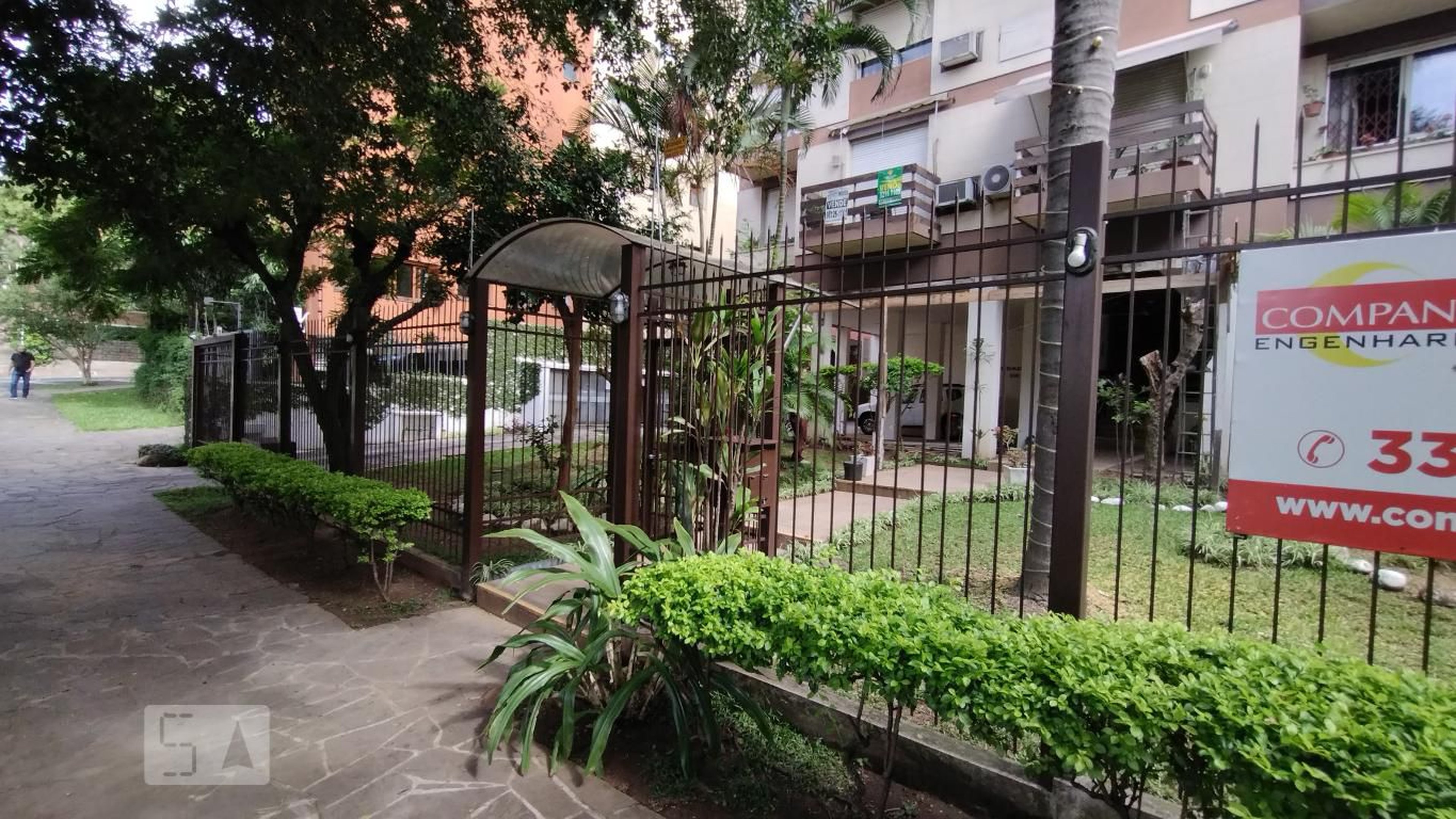 Fachada do Condomínio Condomínio ado de Windsor