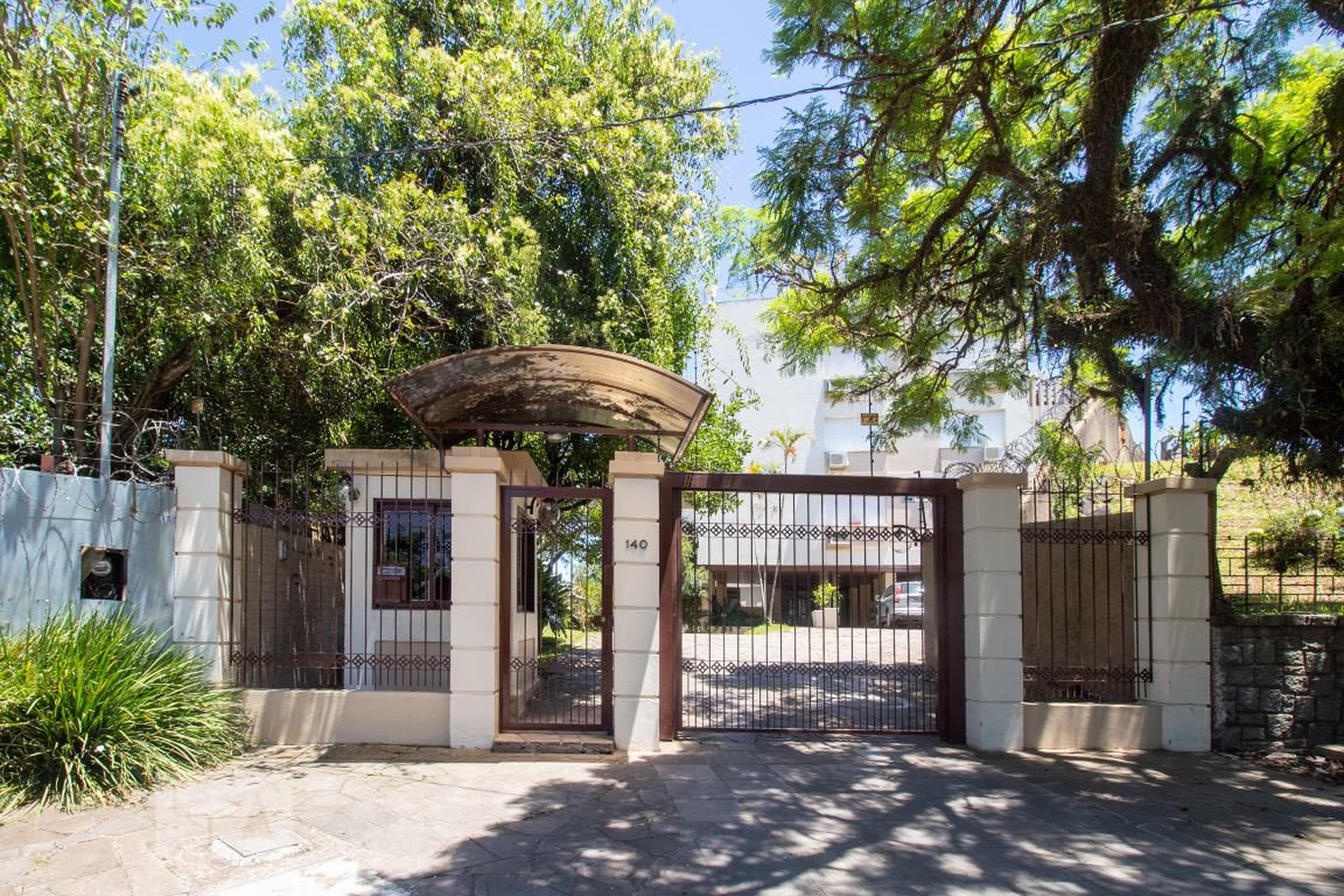 Fachada Condomínio em Avenida Jacuí, 150