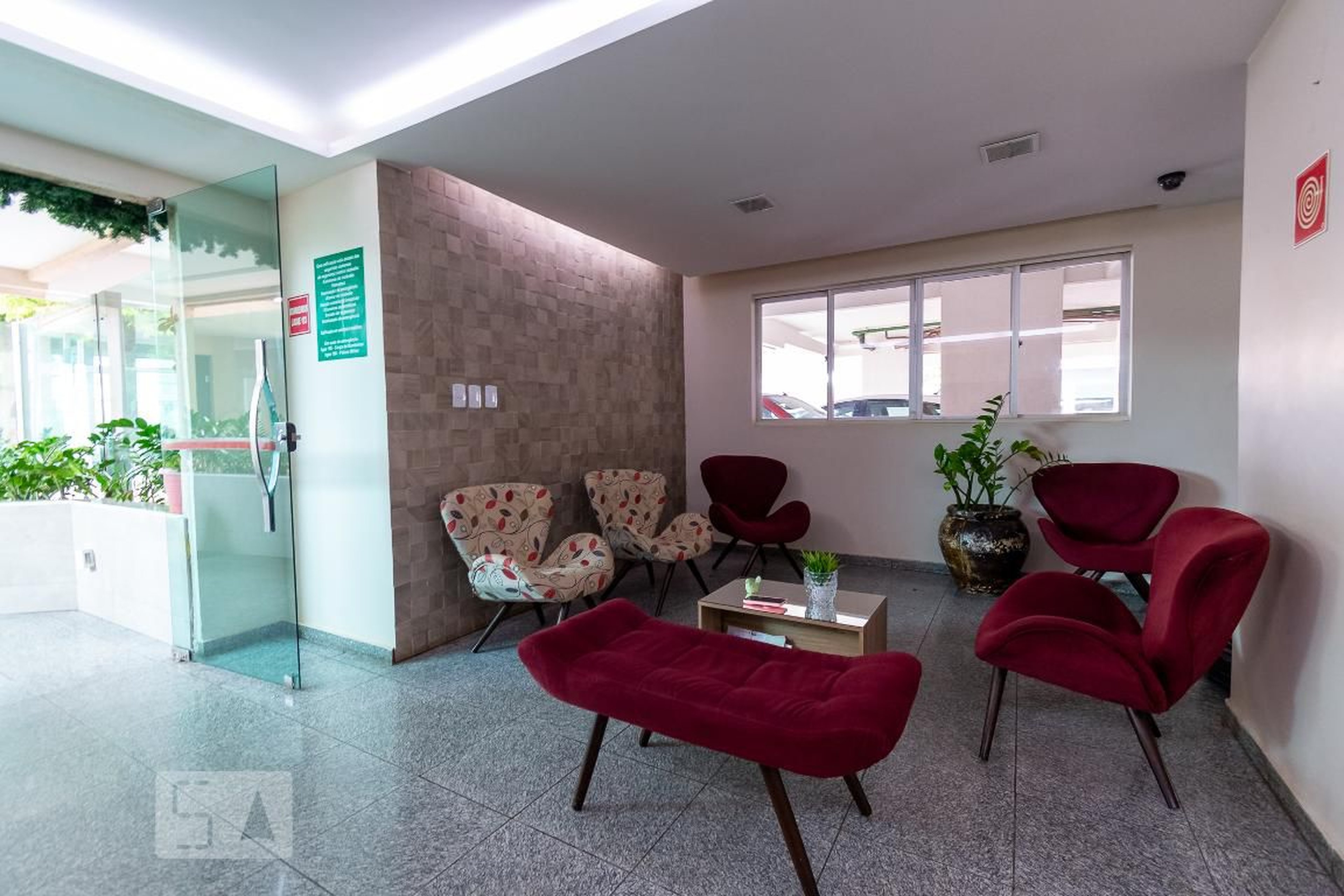 Hall de Entrada - Pedra Branca