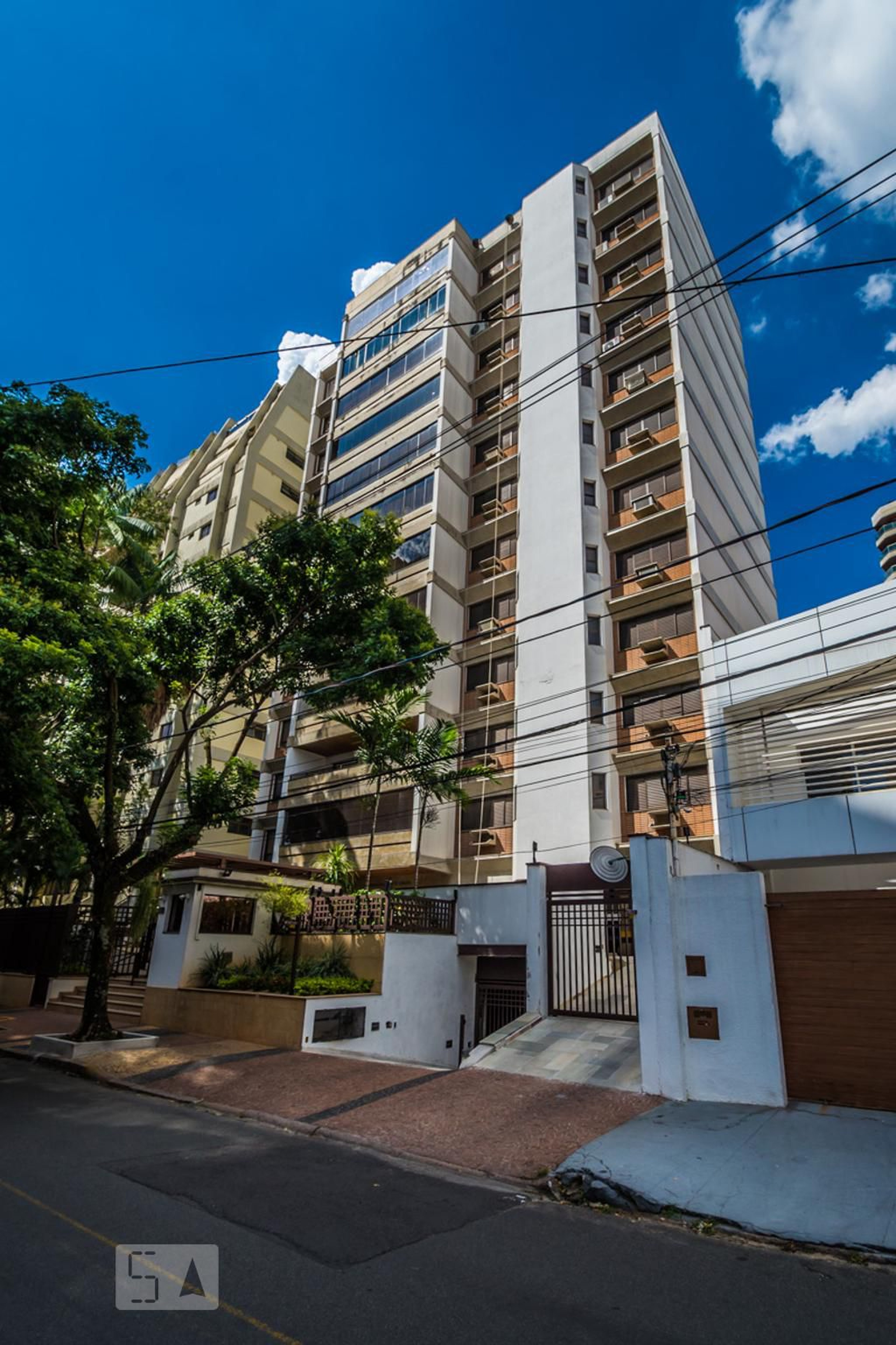 Fachada Edificio Monte Libano