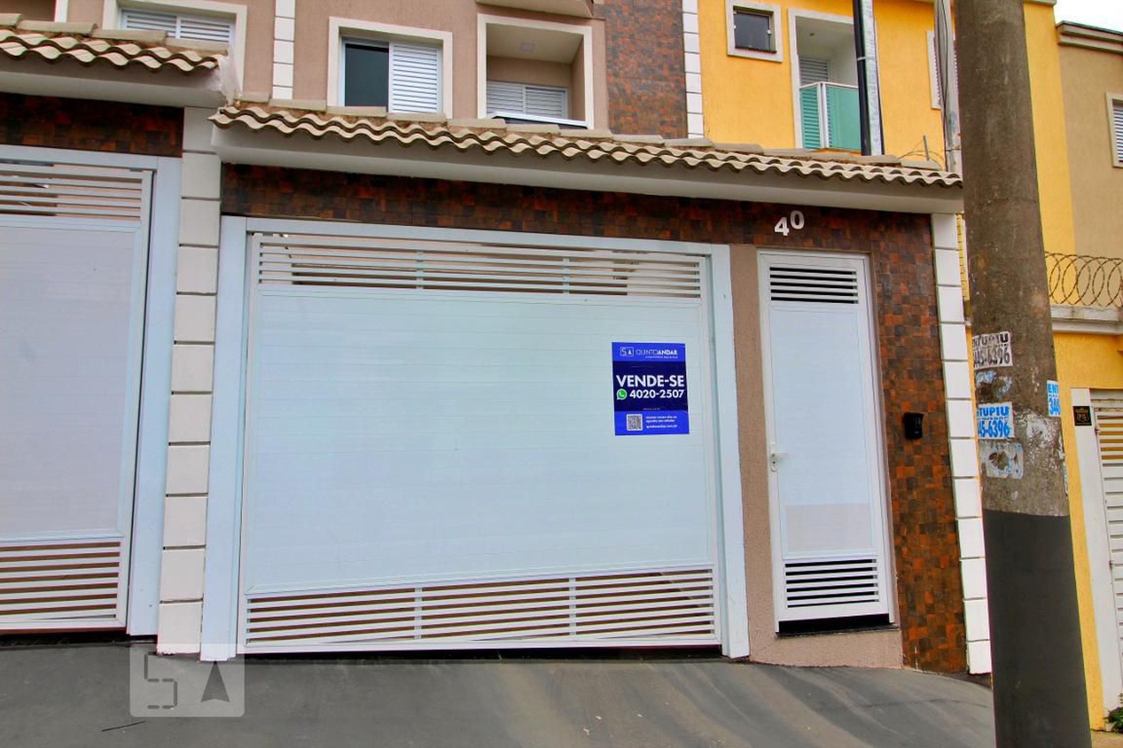 Fachada Condomínio em Rua Bruxelas, 40