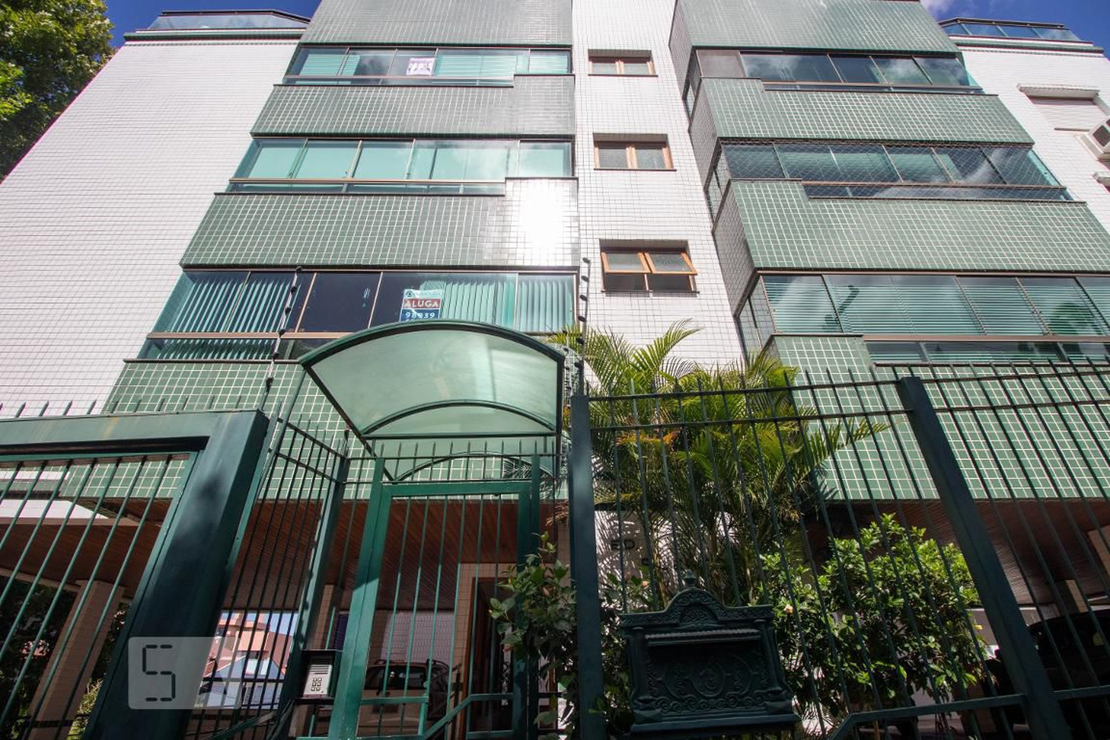 Fachada Condomínio Puerto Vigo