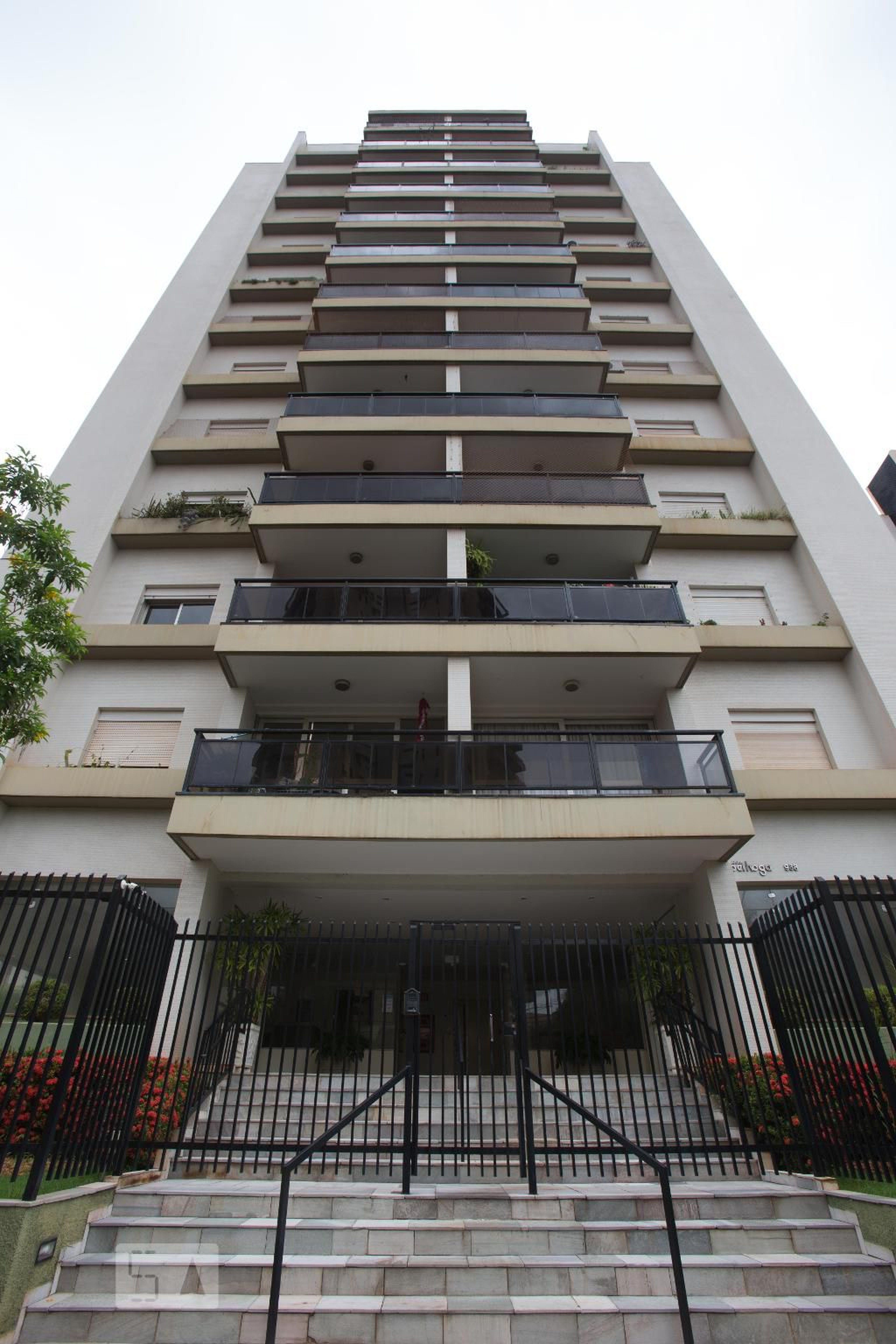 Fachada Condomínio Ed. Bertioga