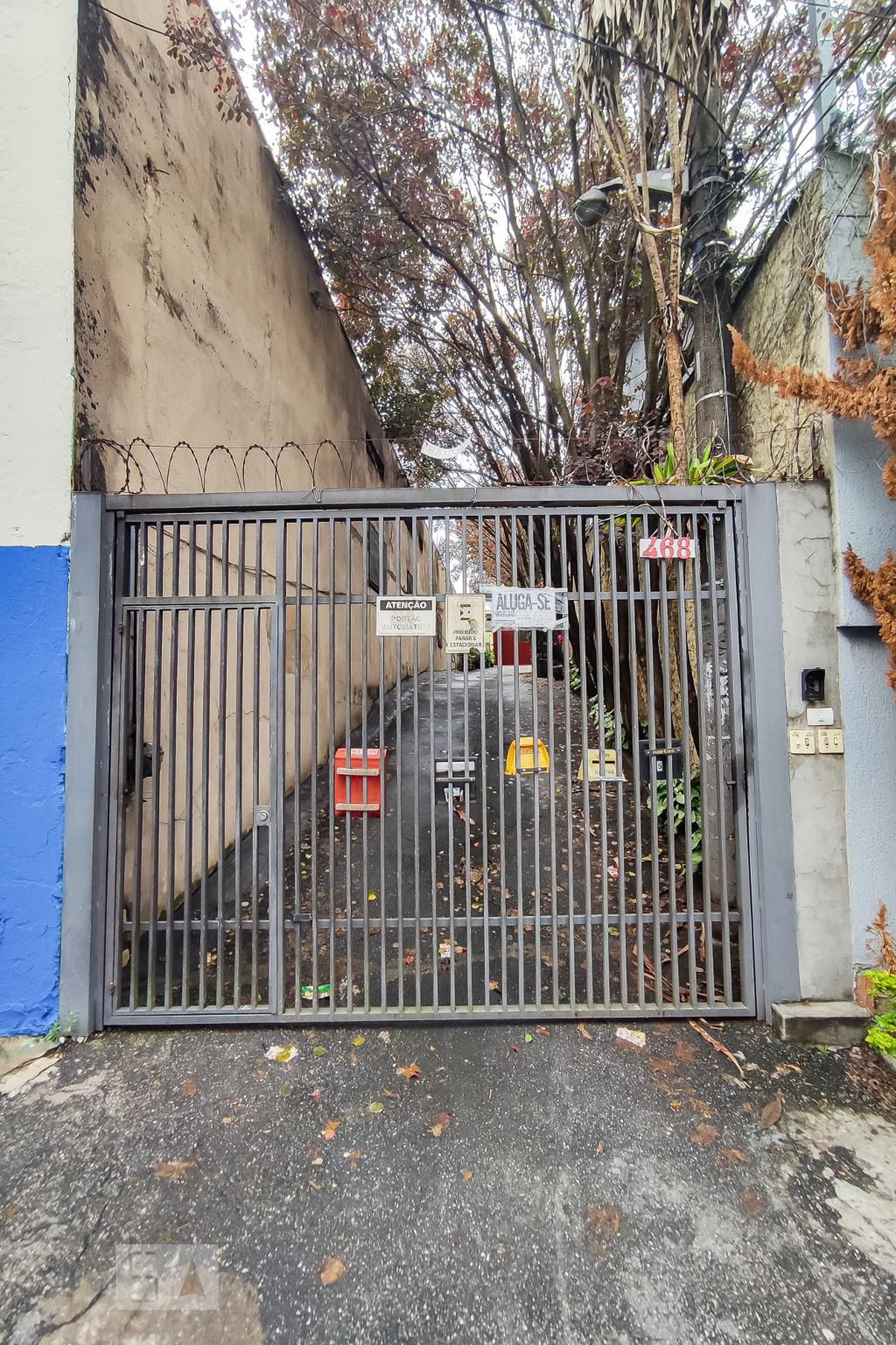 Fachada Condomínio em Rua das Nhandirobas, 468