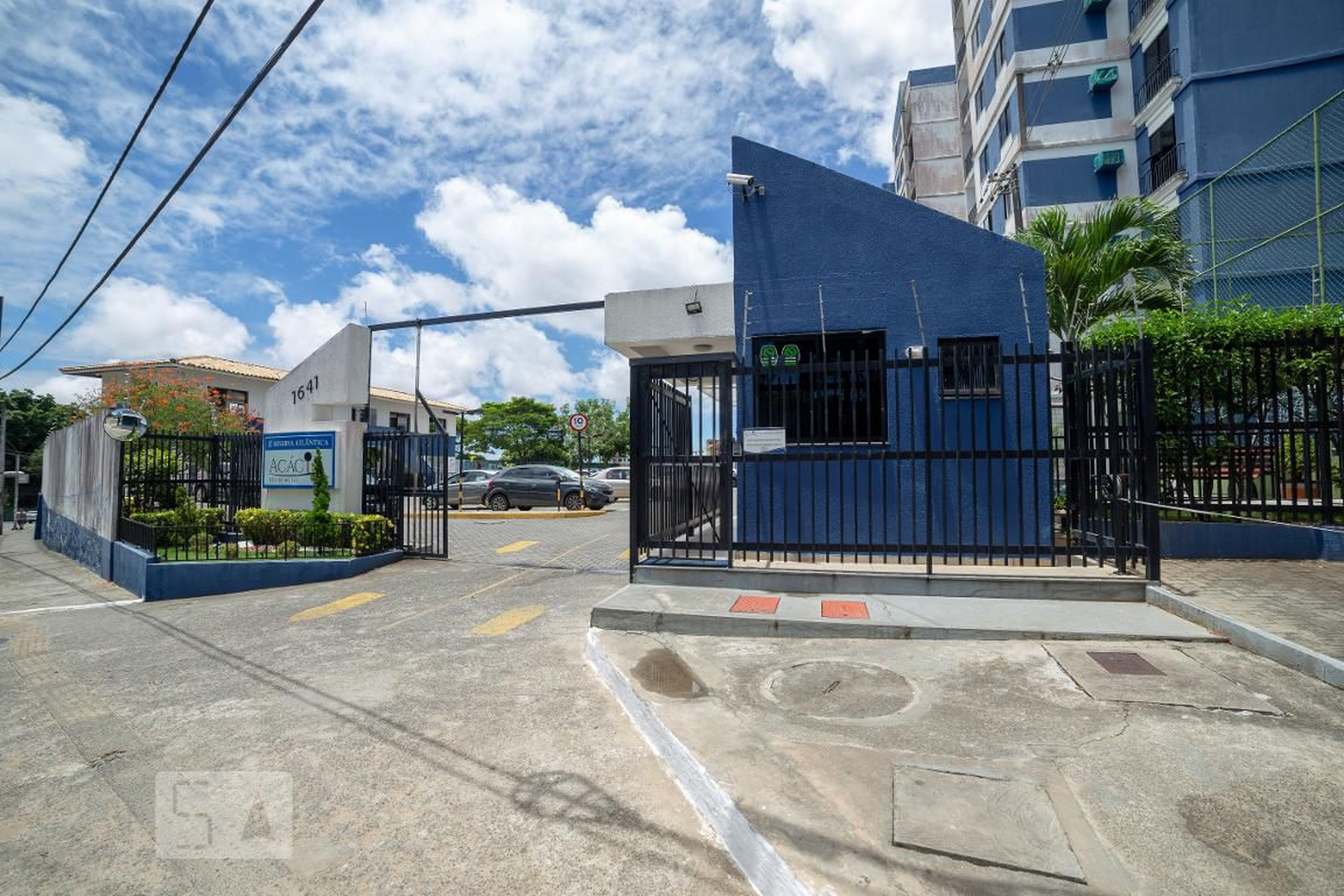 Fachada do Condomínio Condomínio Reserva Atlântica