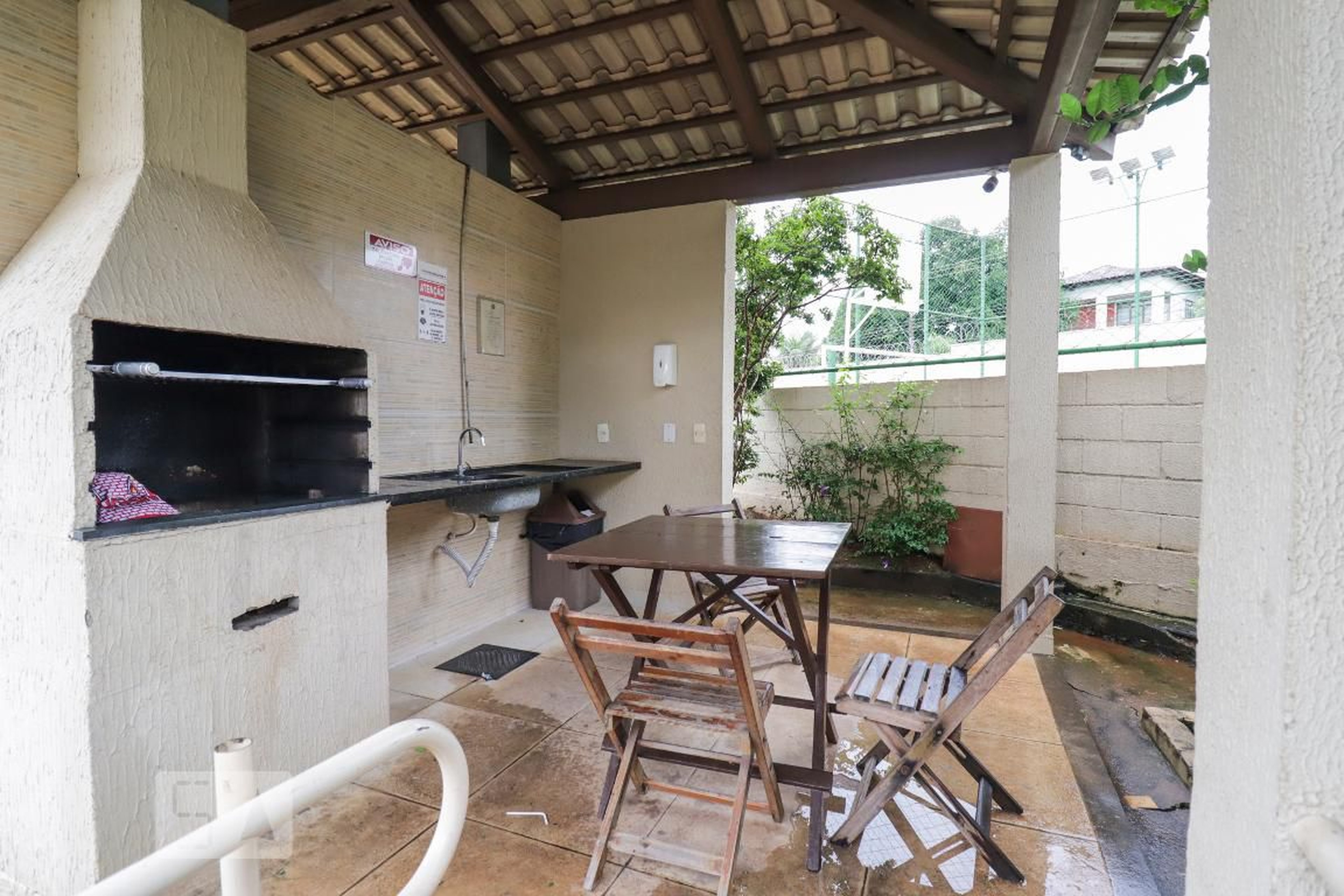 Churrasqueira - Residencial Alegria