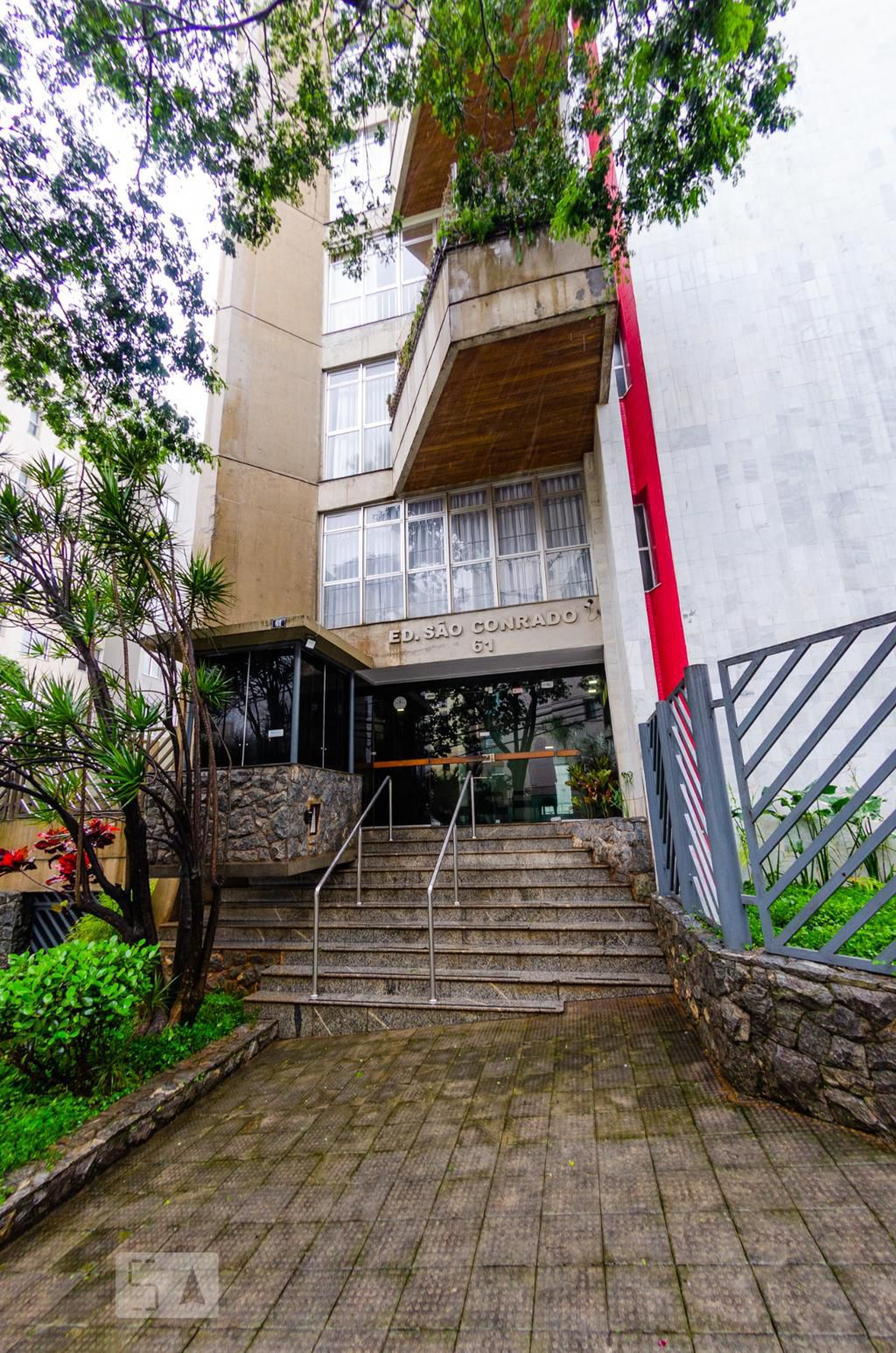 Fachada Condomínio em Rua José Hemetério Andrade, 61