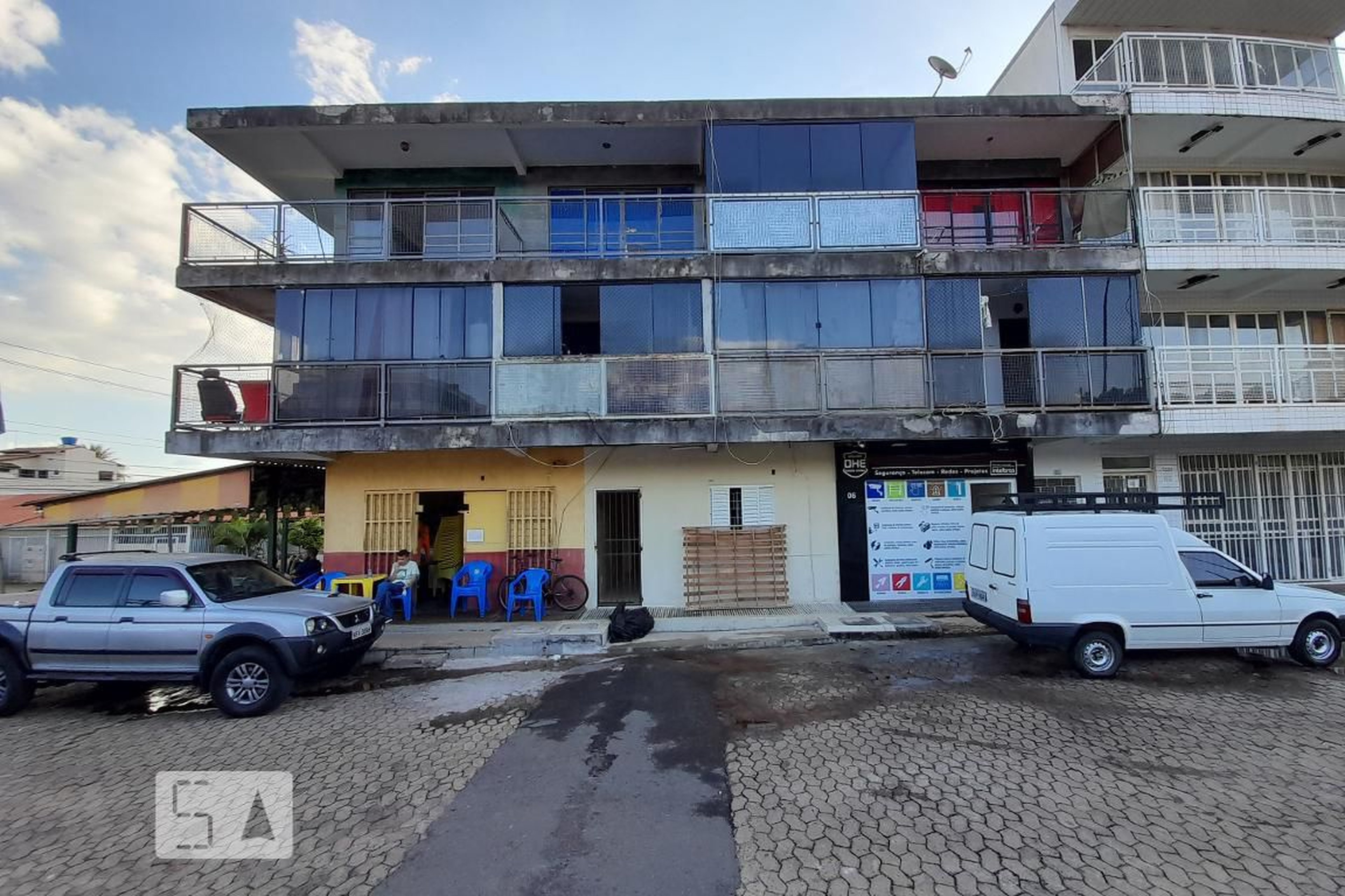 Fachada Condomínio em Qi 14 Conjunto B, Lotes 29 e 37