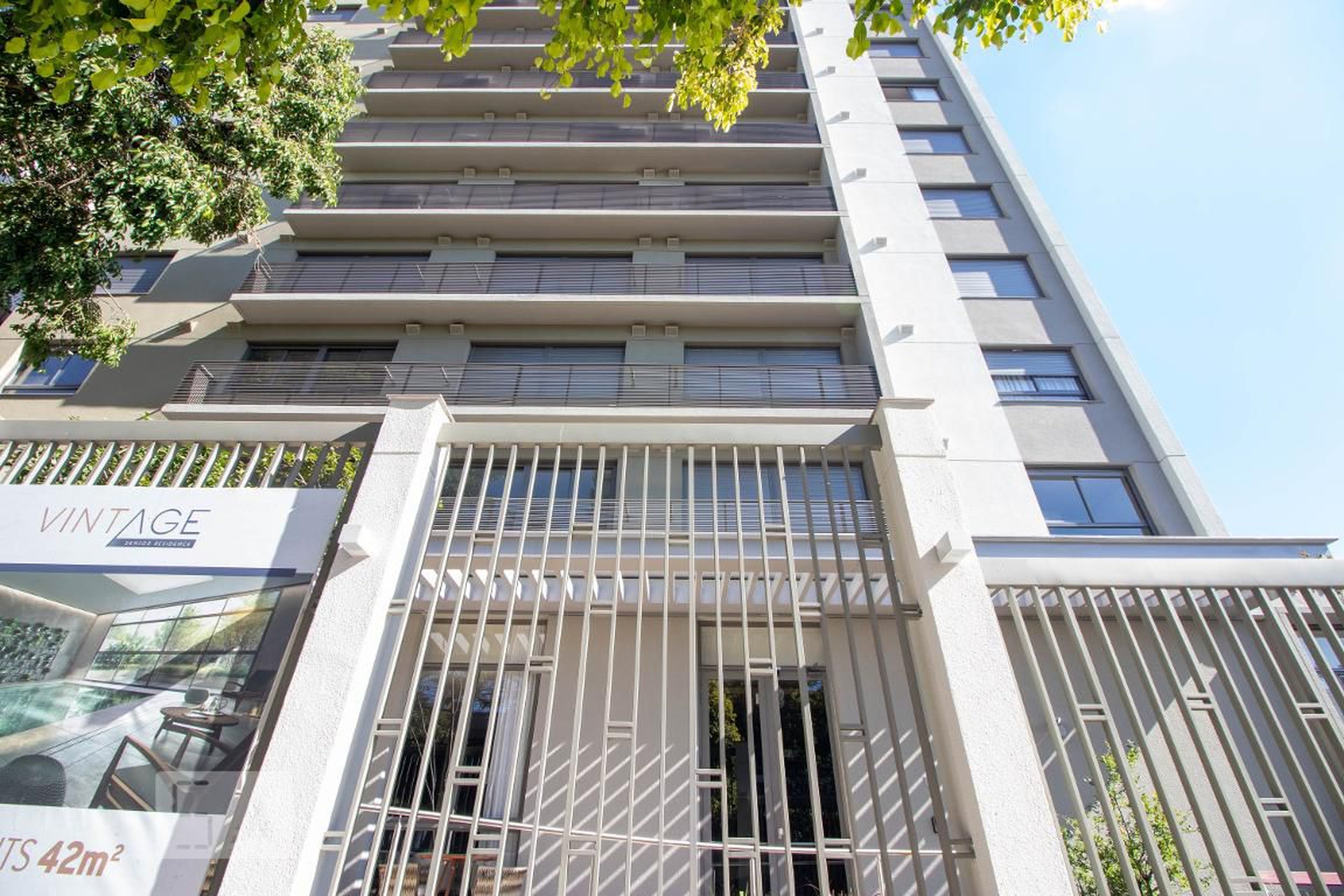 Fachada Condomínio em Avenida Lageado, 125