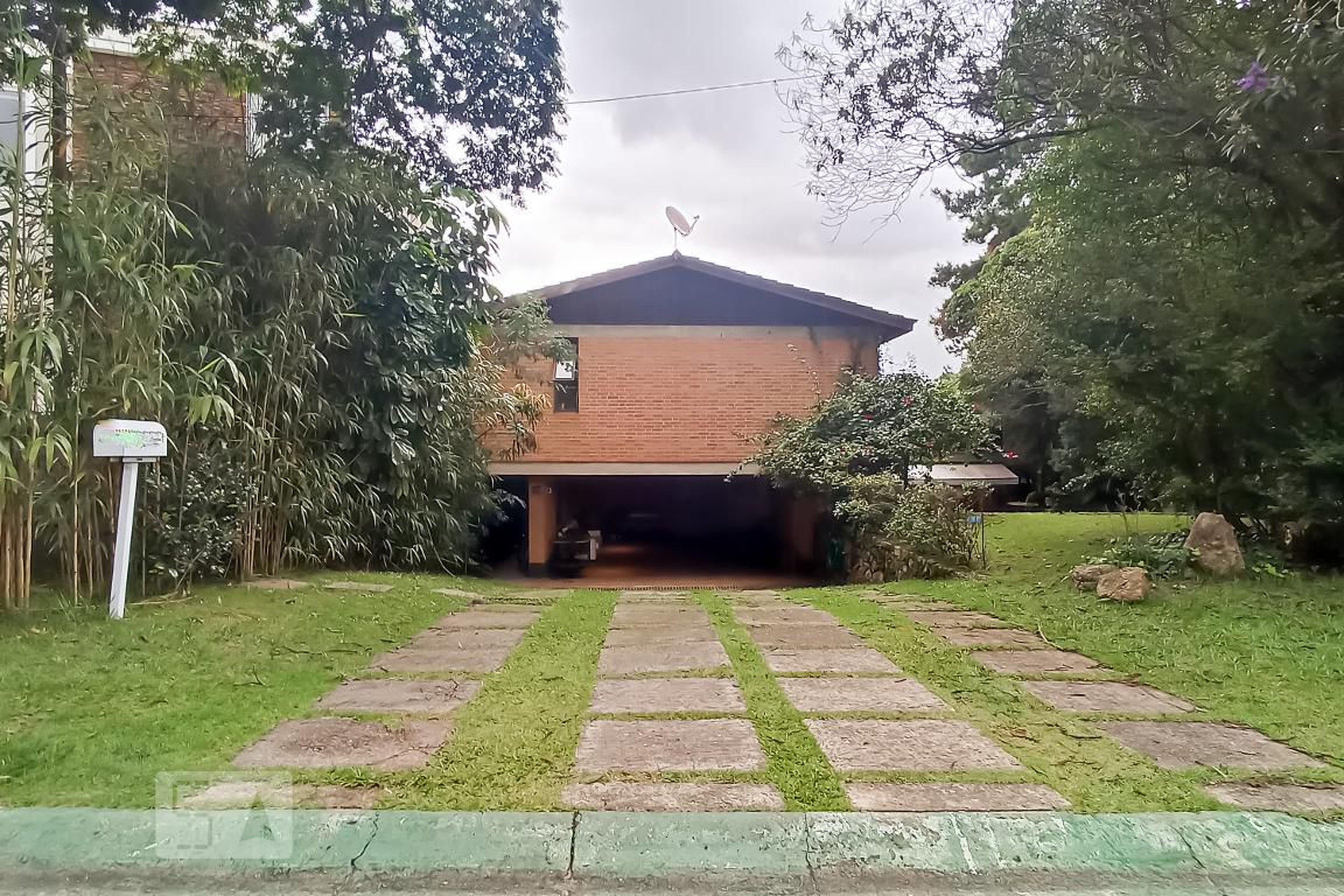 Fachada Condomínio em Alameda São Carlos, 405