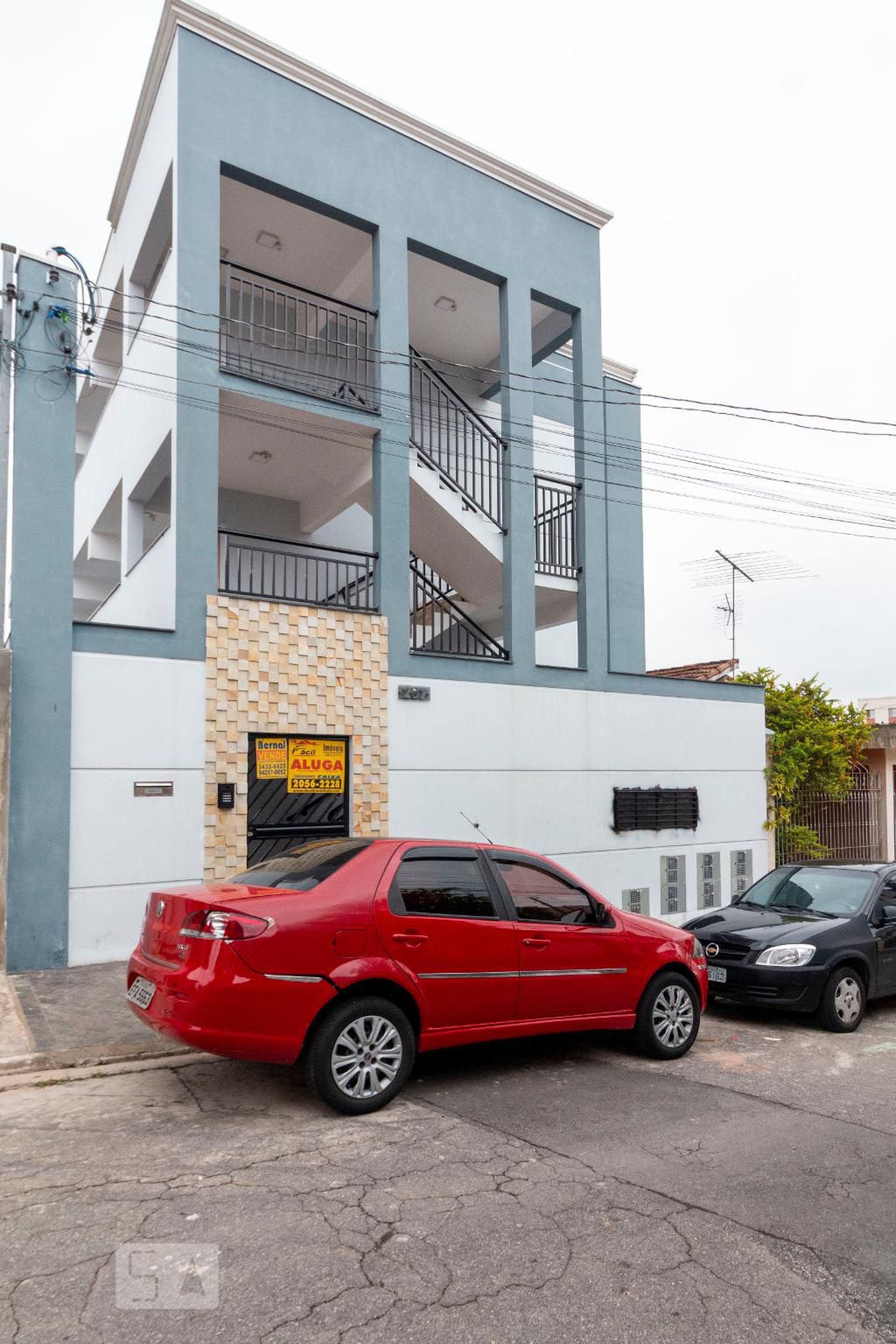 Fachada Condomínio em Rua Paulino Benedito de Freitas Filho, 267