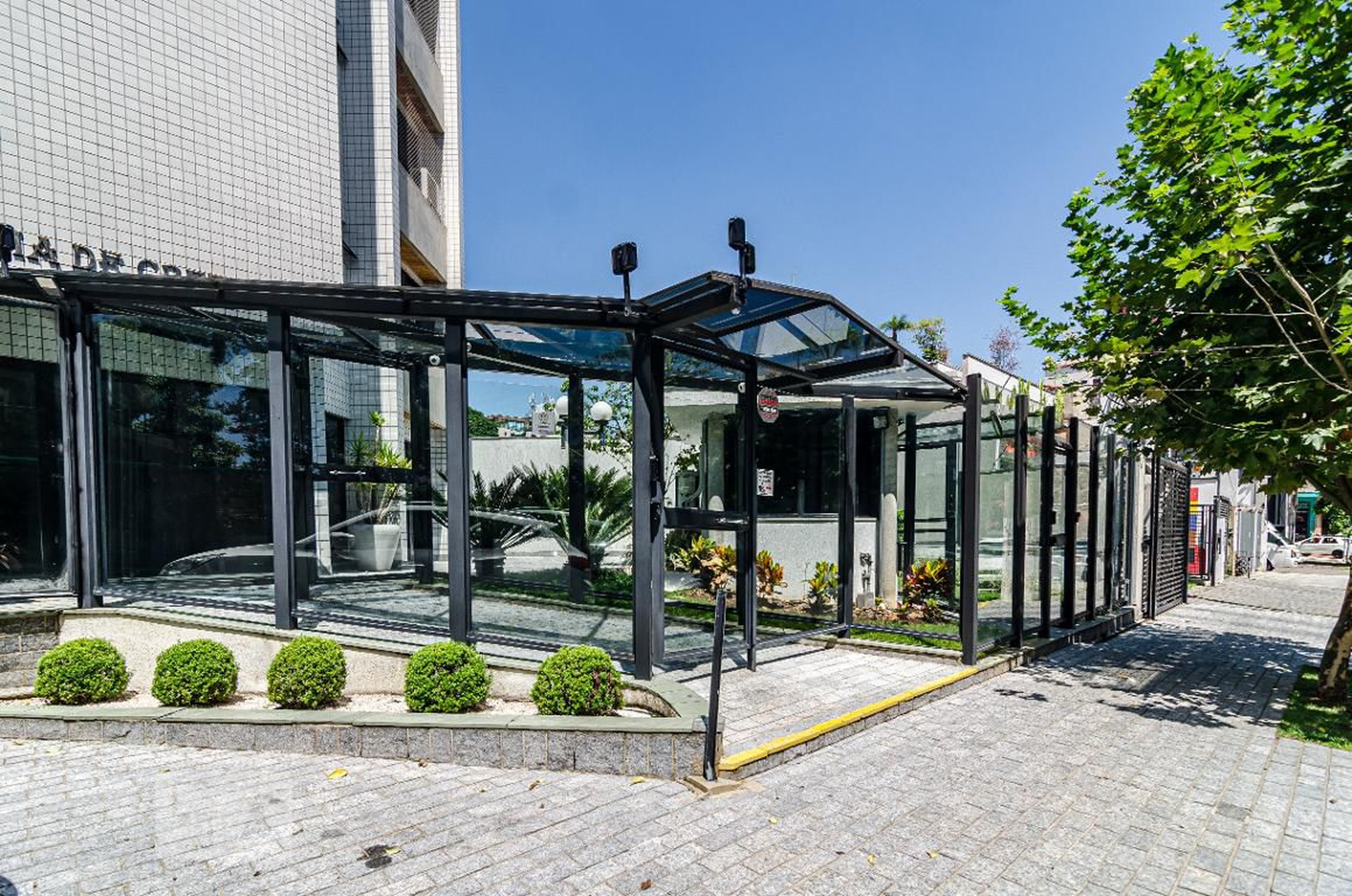 Fachada Condomínio Ilha de Creta