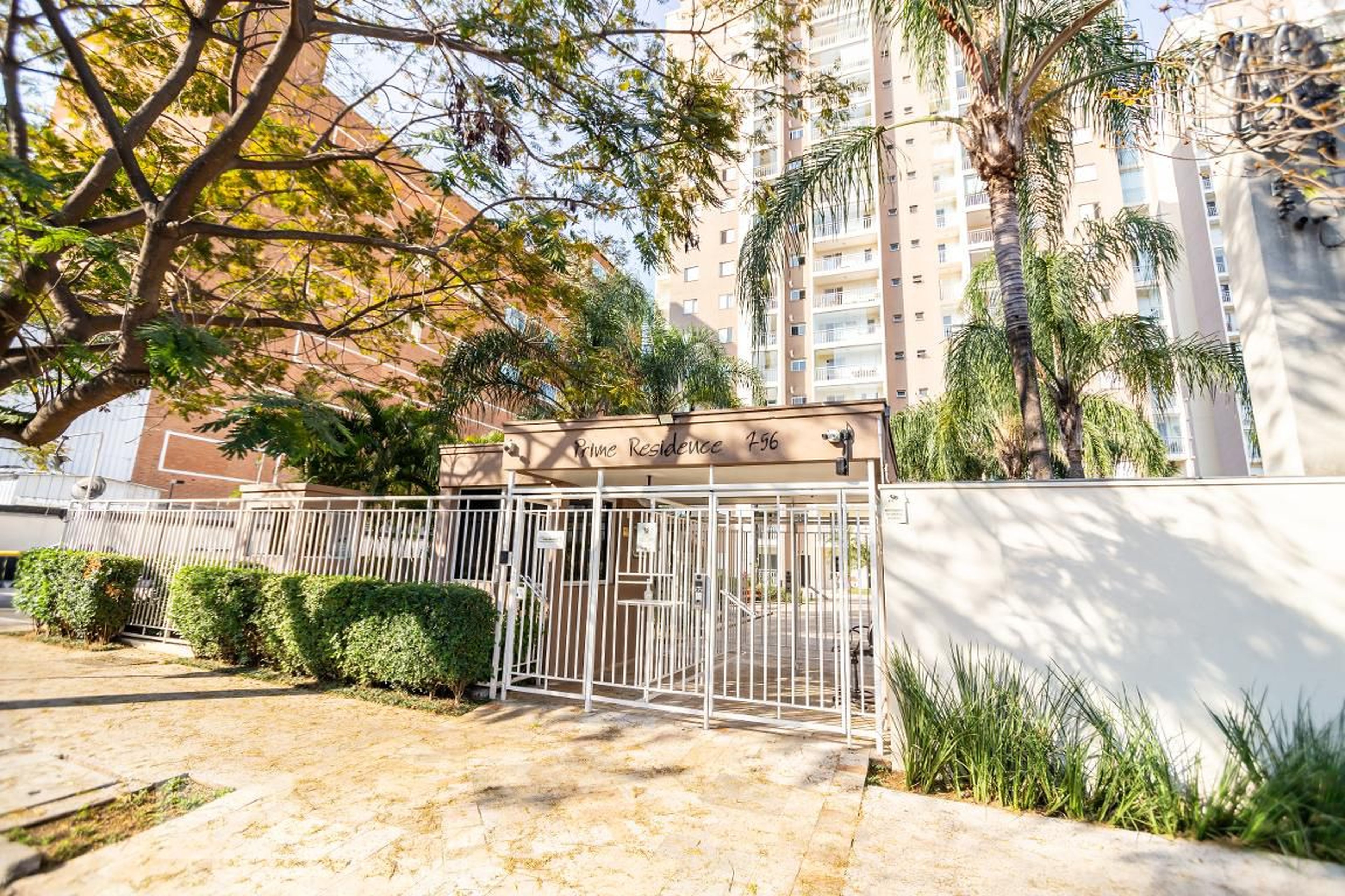 Fachada do Condomínio Condomínio em Avenida Miguel Frias e Vasconcelos, 141