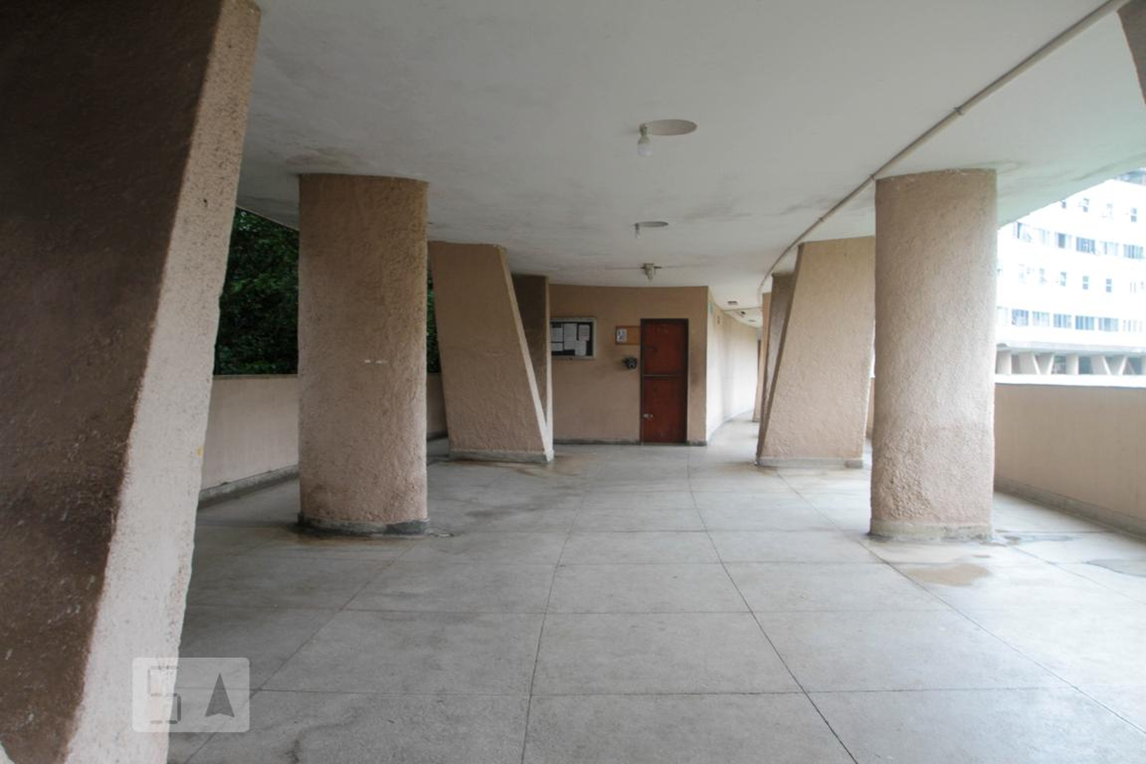 Entrada do Prédio - Conjunto Residencial Marquês de São Vicente