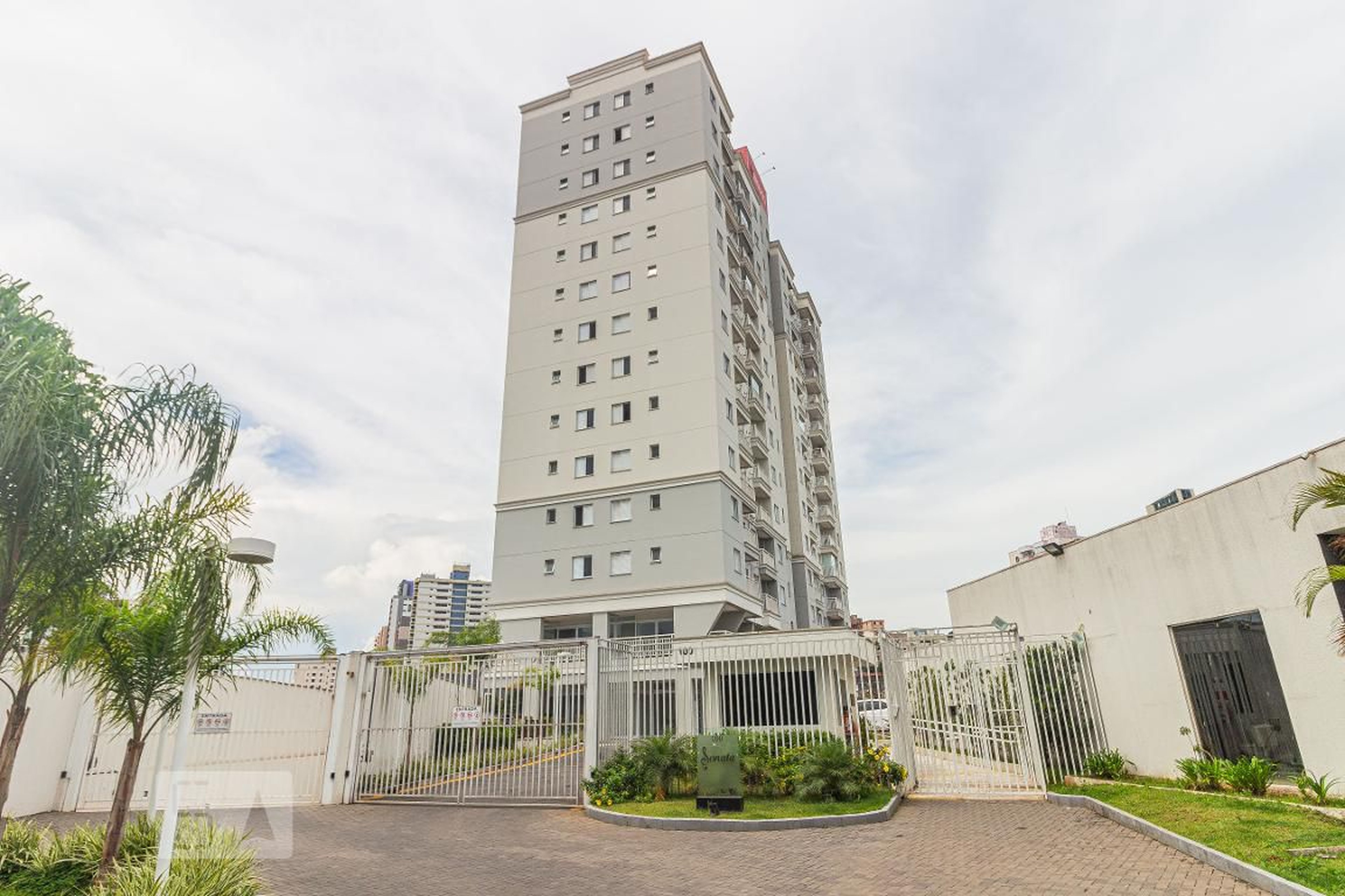 Fachada do Condomínio Condomínio Sonata