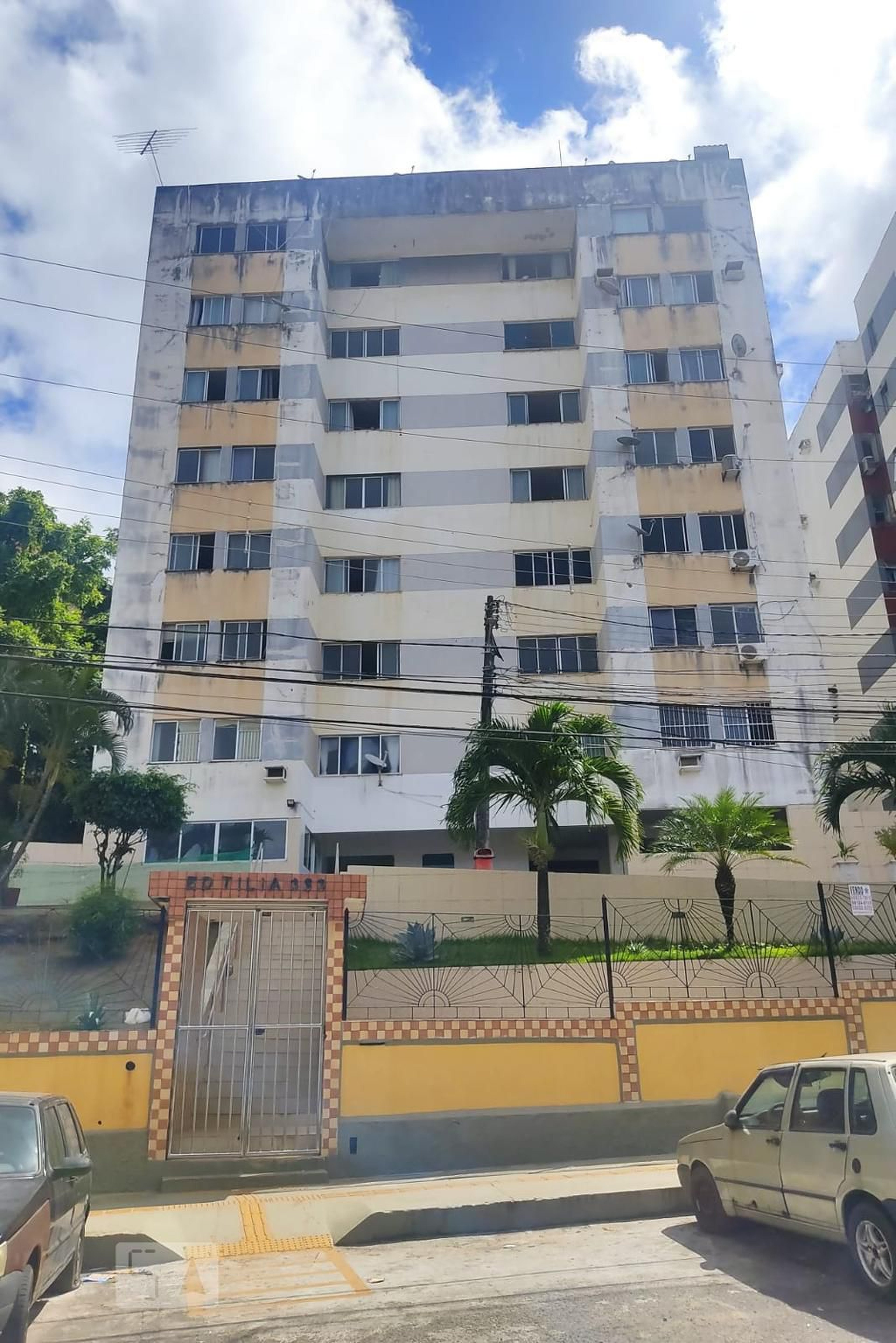 Fachada do Condomínio Condomínio Vila Verde