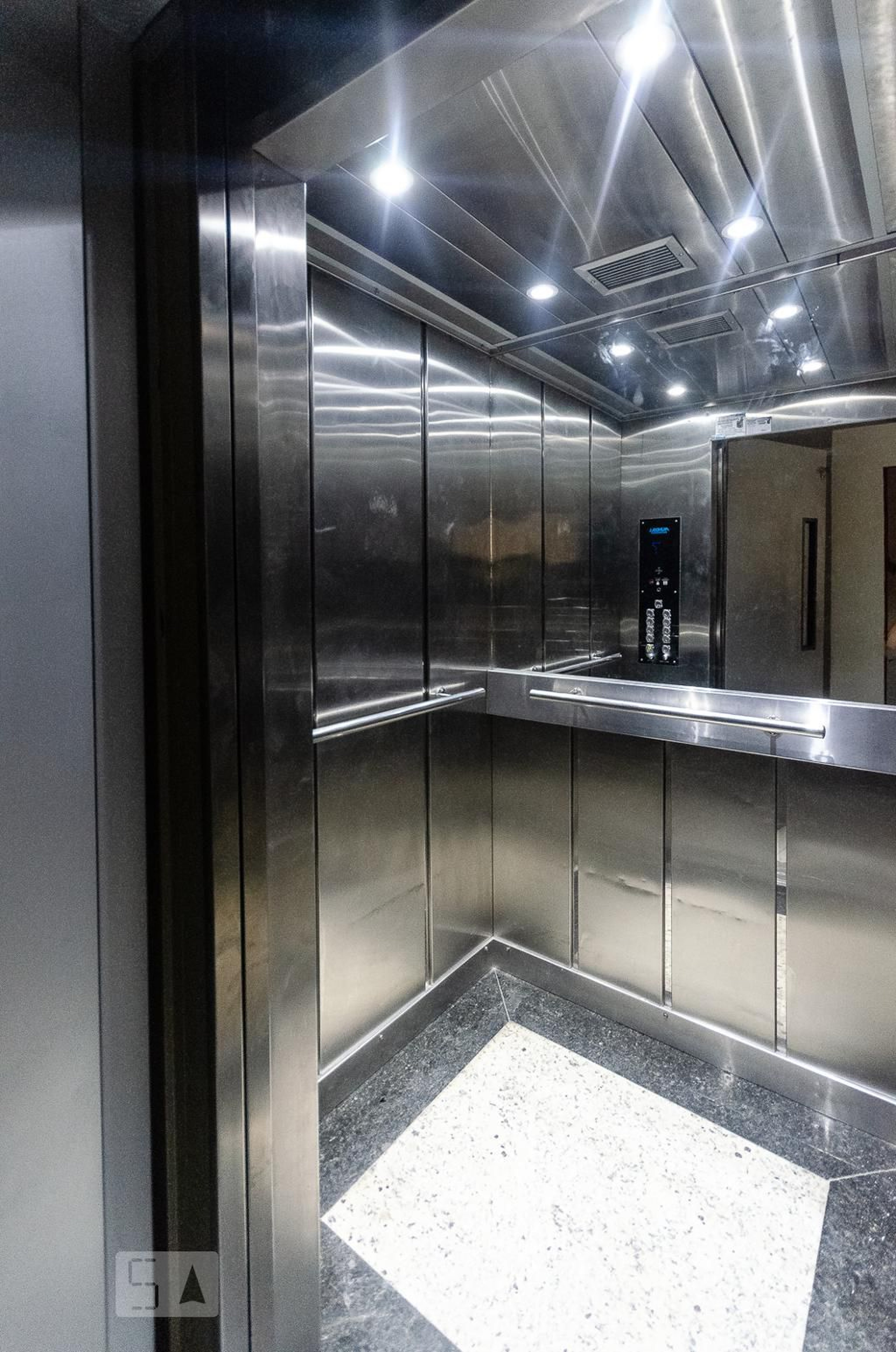 Elevador - Vila Verde