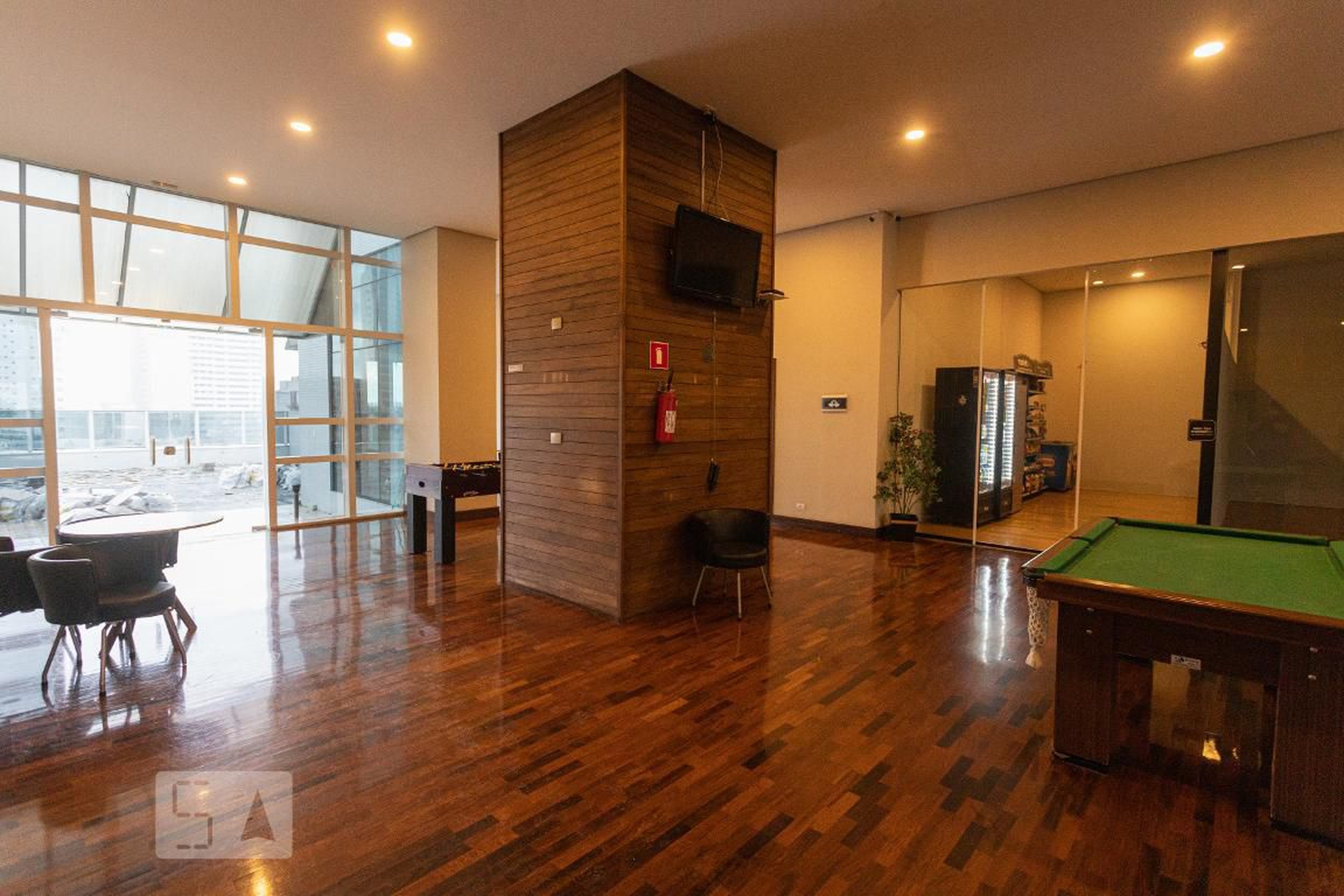 Sala de jogos - Evolution Towers