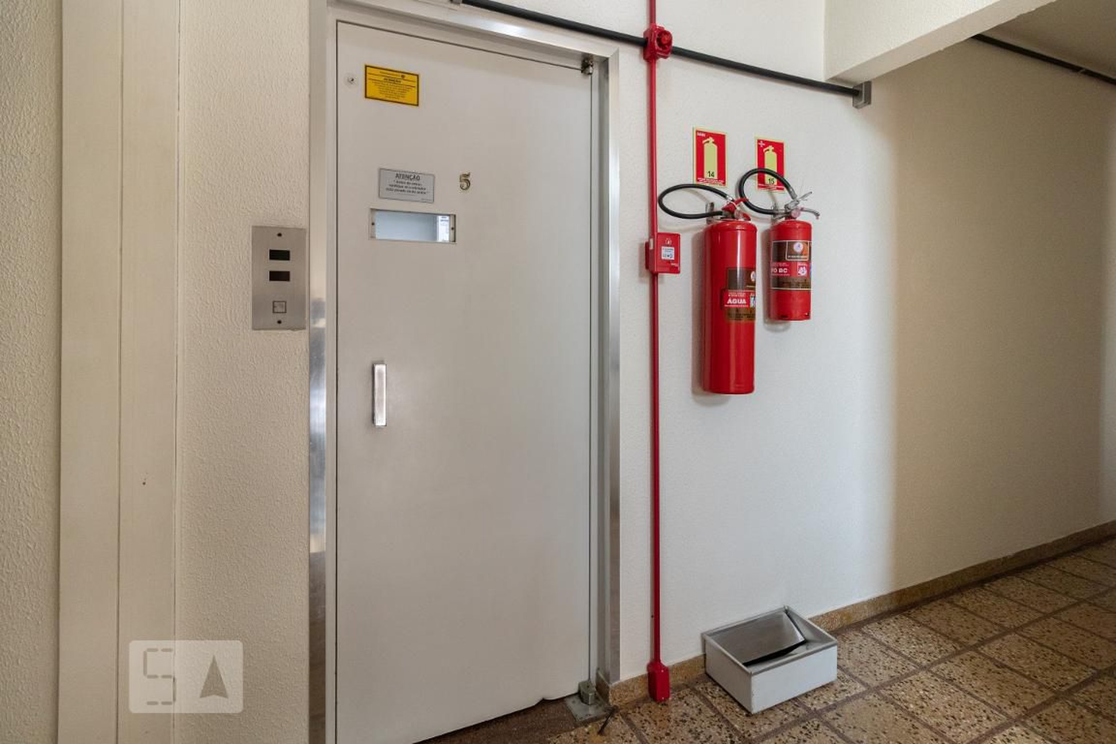 Elevador - Edifício Palermo