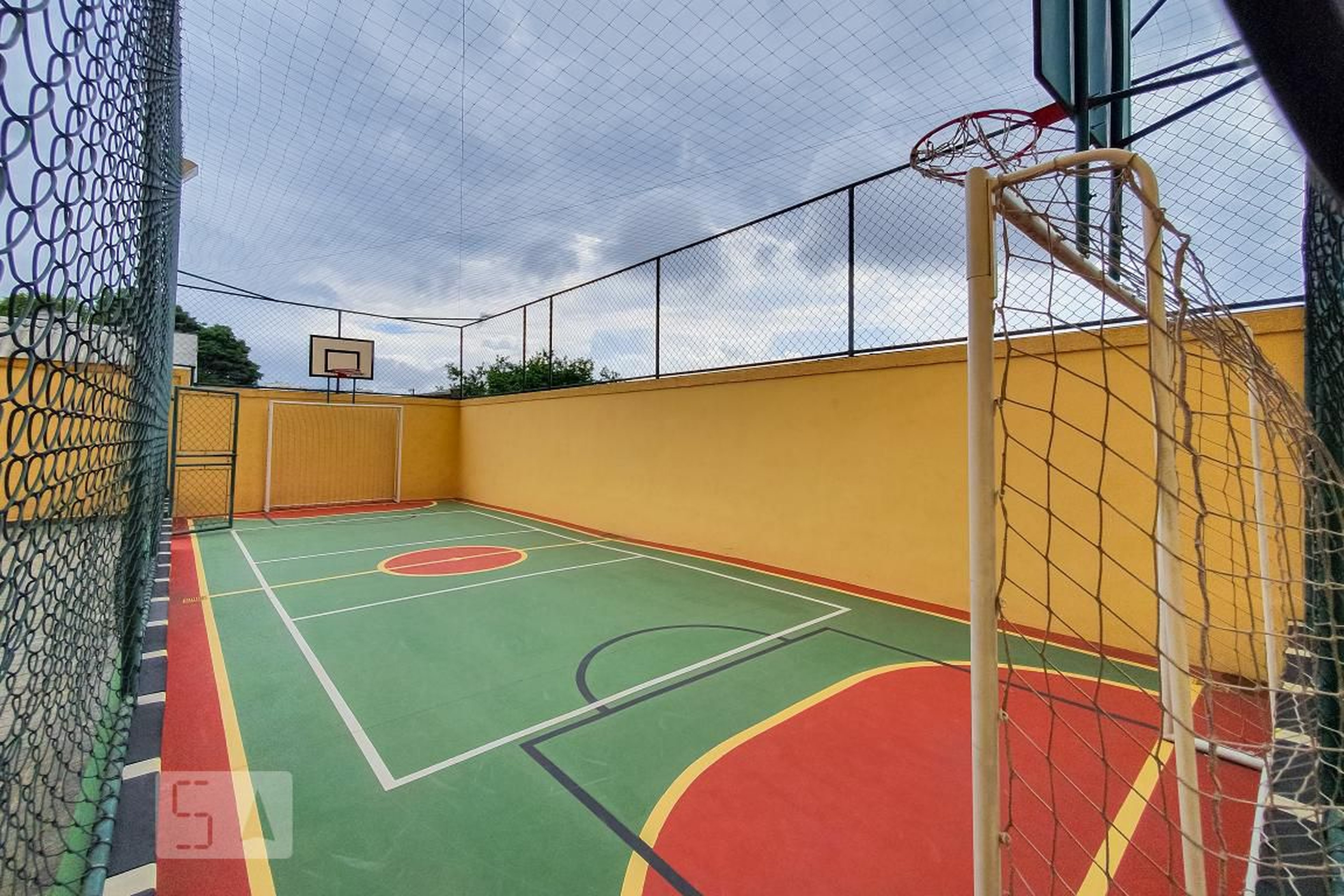 Quadra Esportiva - Península Ibérica