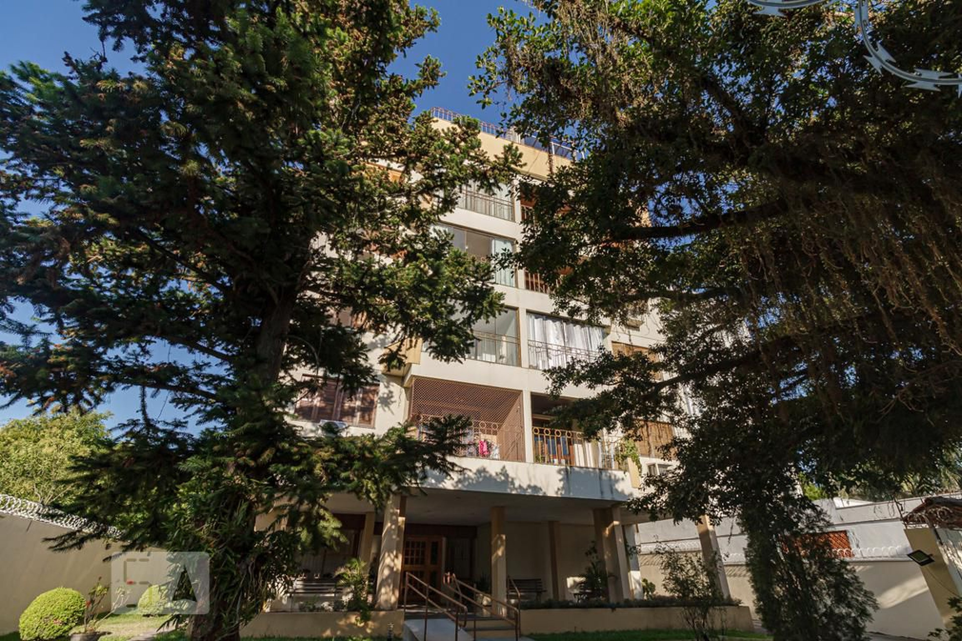 Fachada Condomínio Solar Tione di Trento