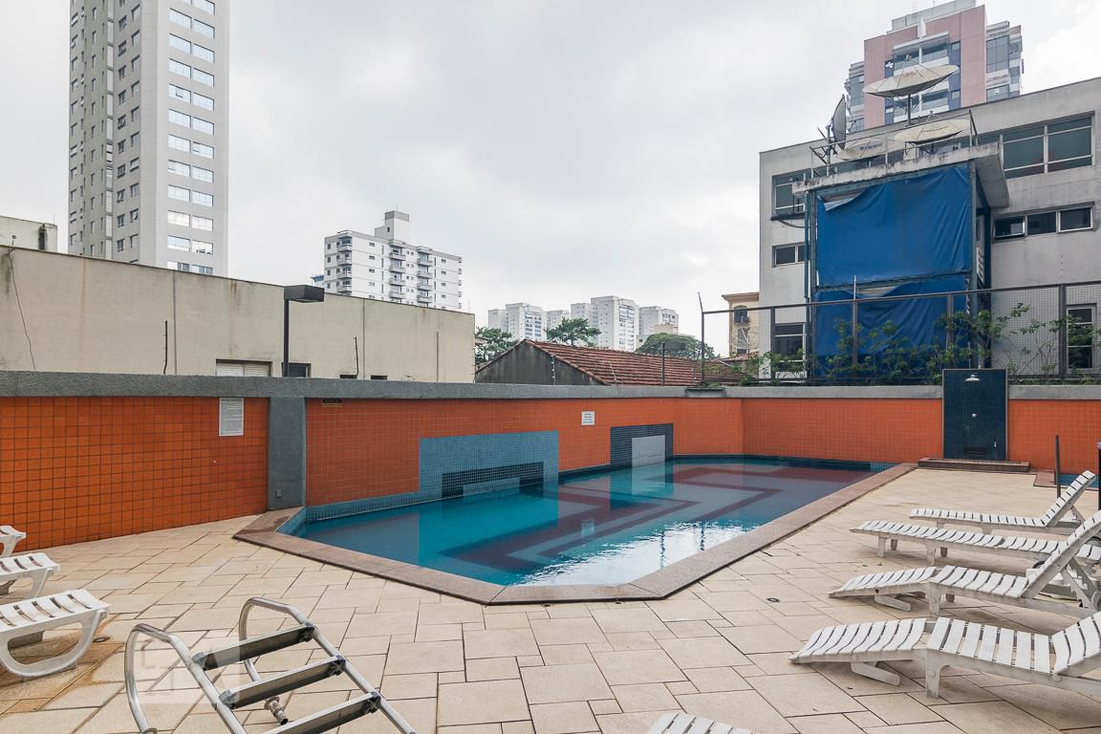 Piscina Adulto - Edifício Le Corbusier