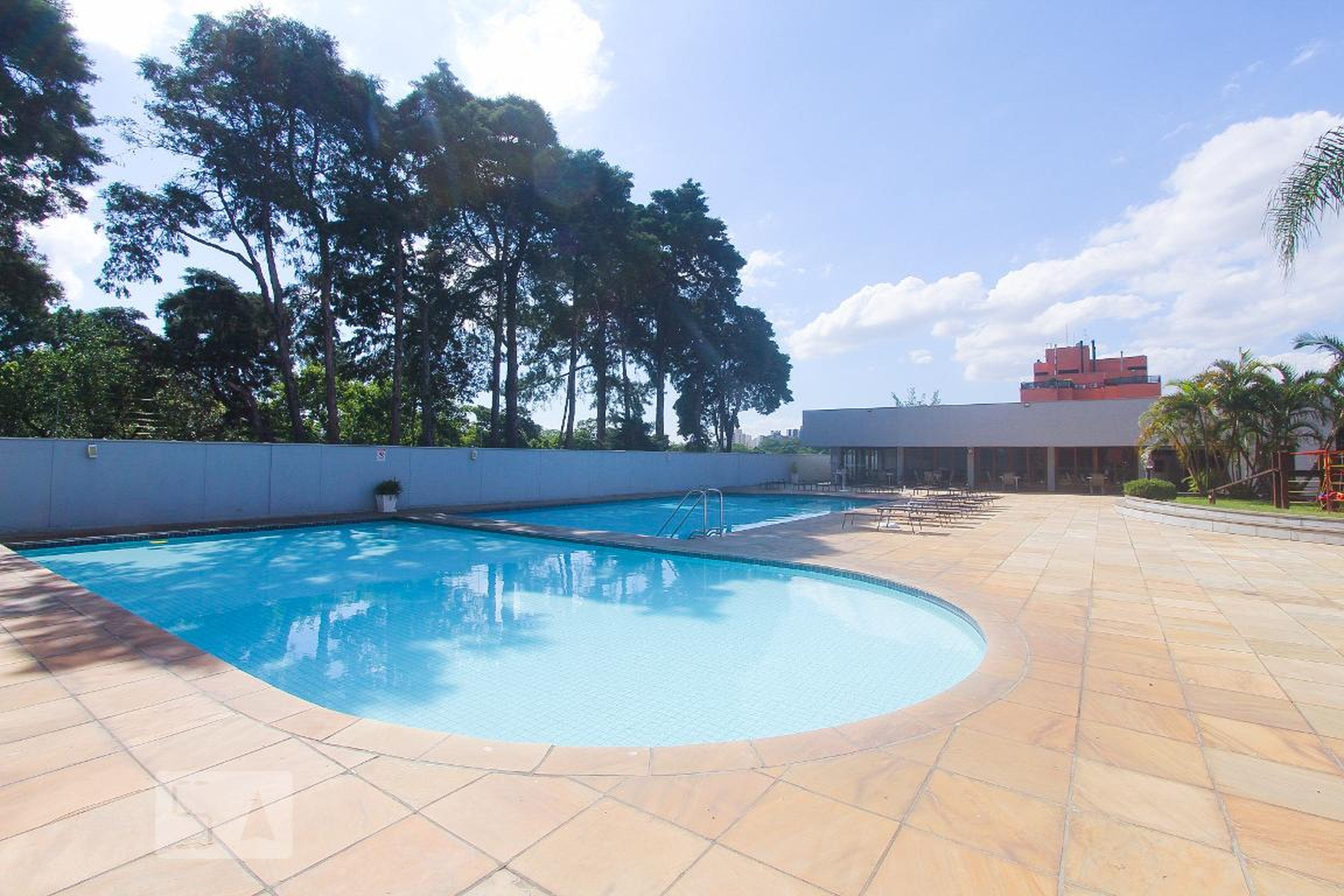 PISCINA INFANTIL - Country Boulevard