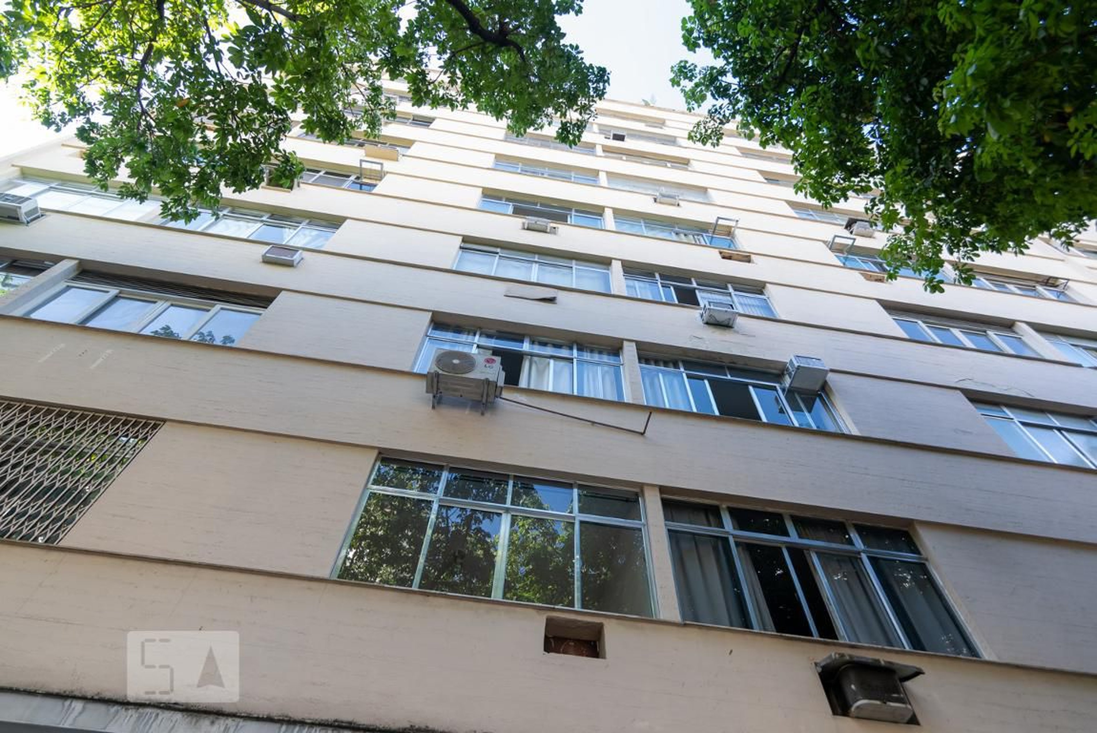 Fachada Edifício Dois Rios