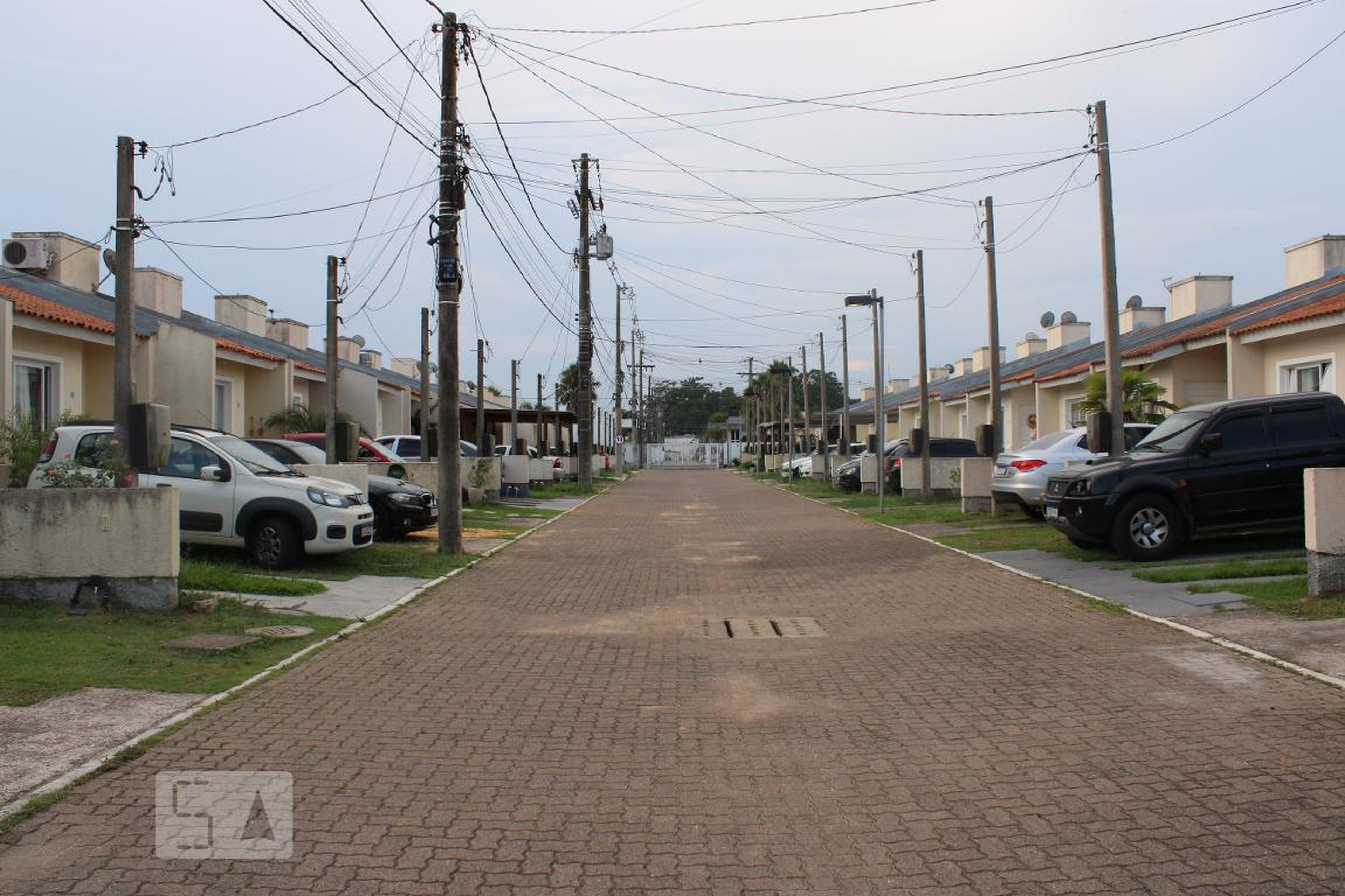 Condomínio - Residencial São João B-13