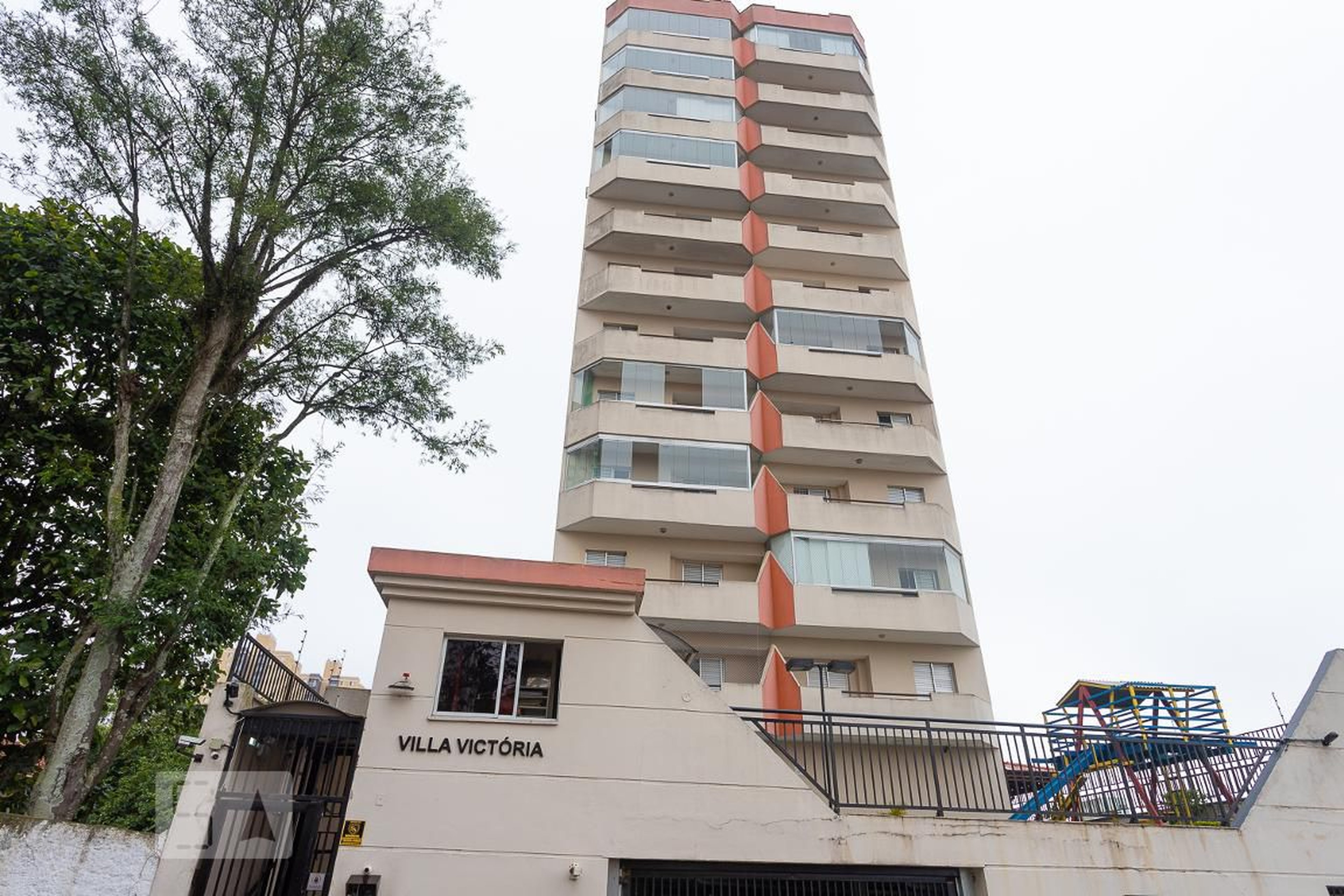 Fachada do Condomínio Edifício Vila Vitória