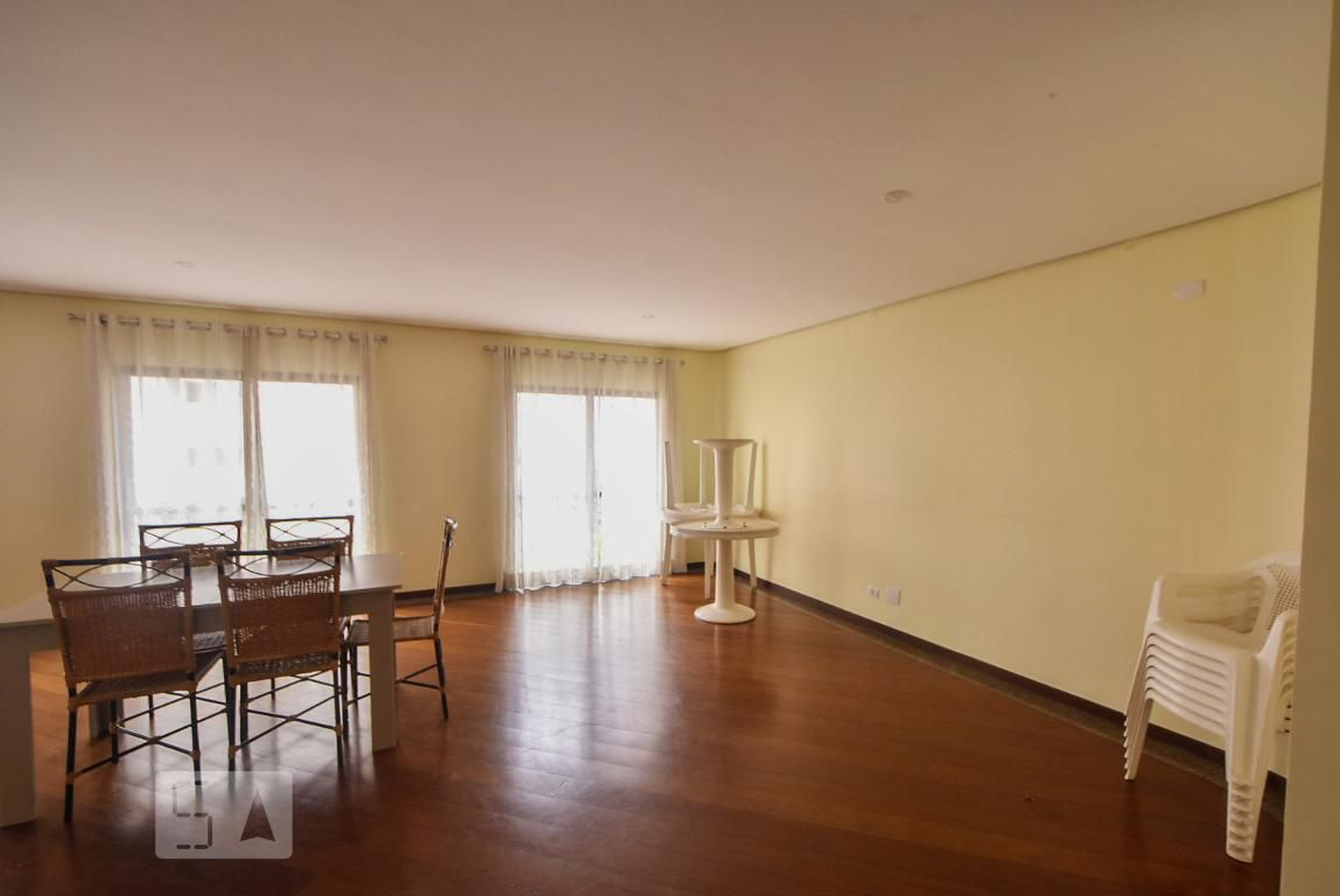 Salão de Festas - Floral Park