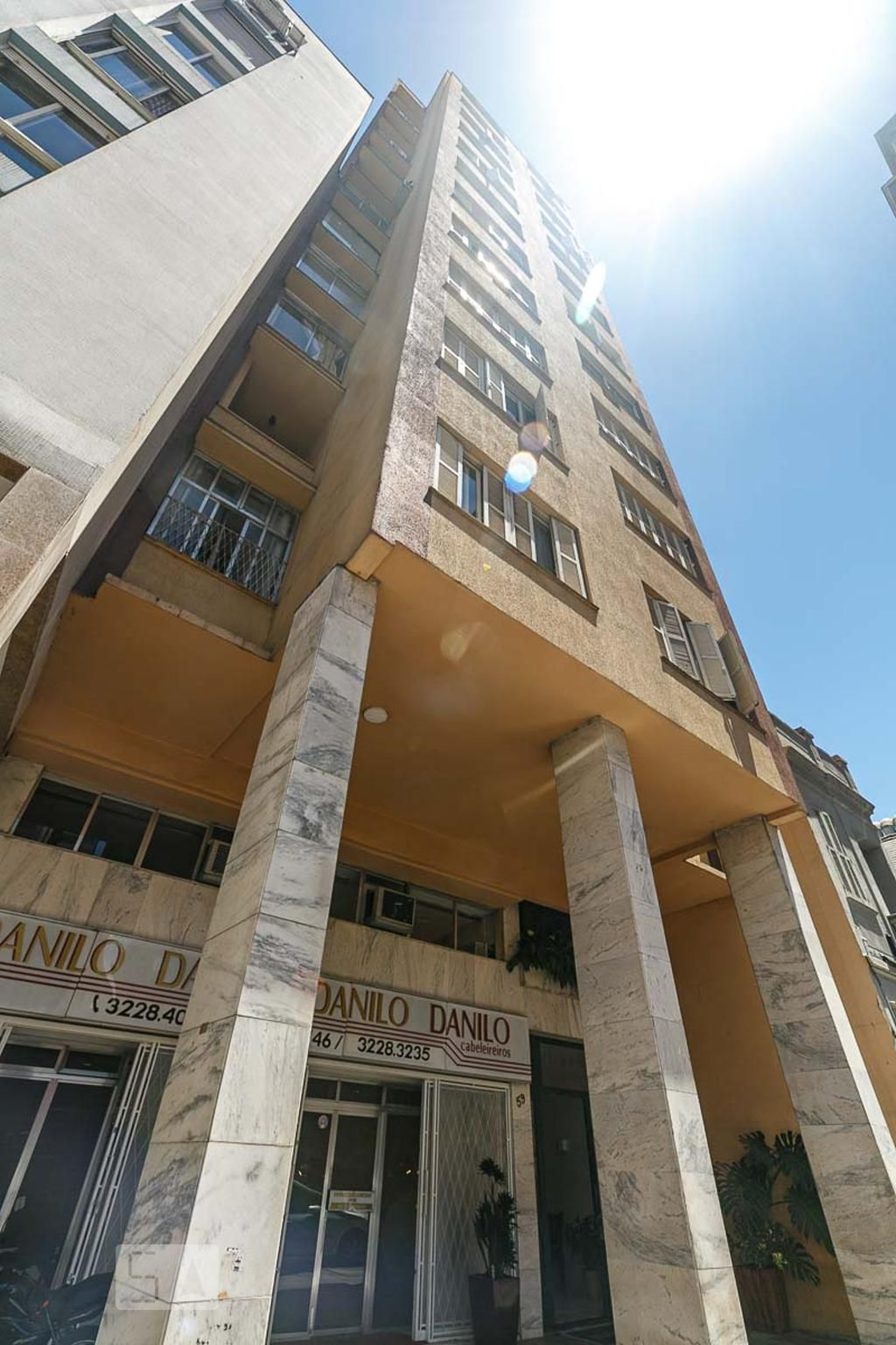 Fachada Condomínio em Rua Jerônimo Coelho, 58