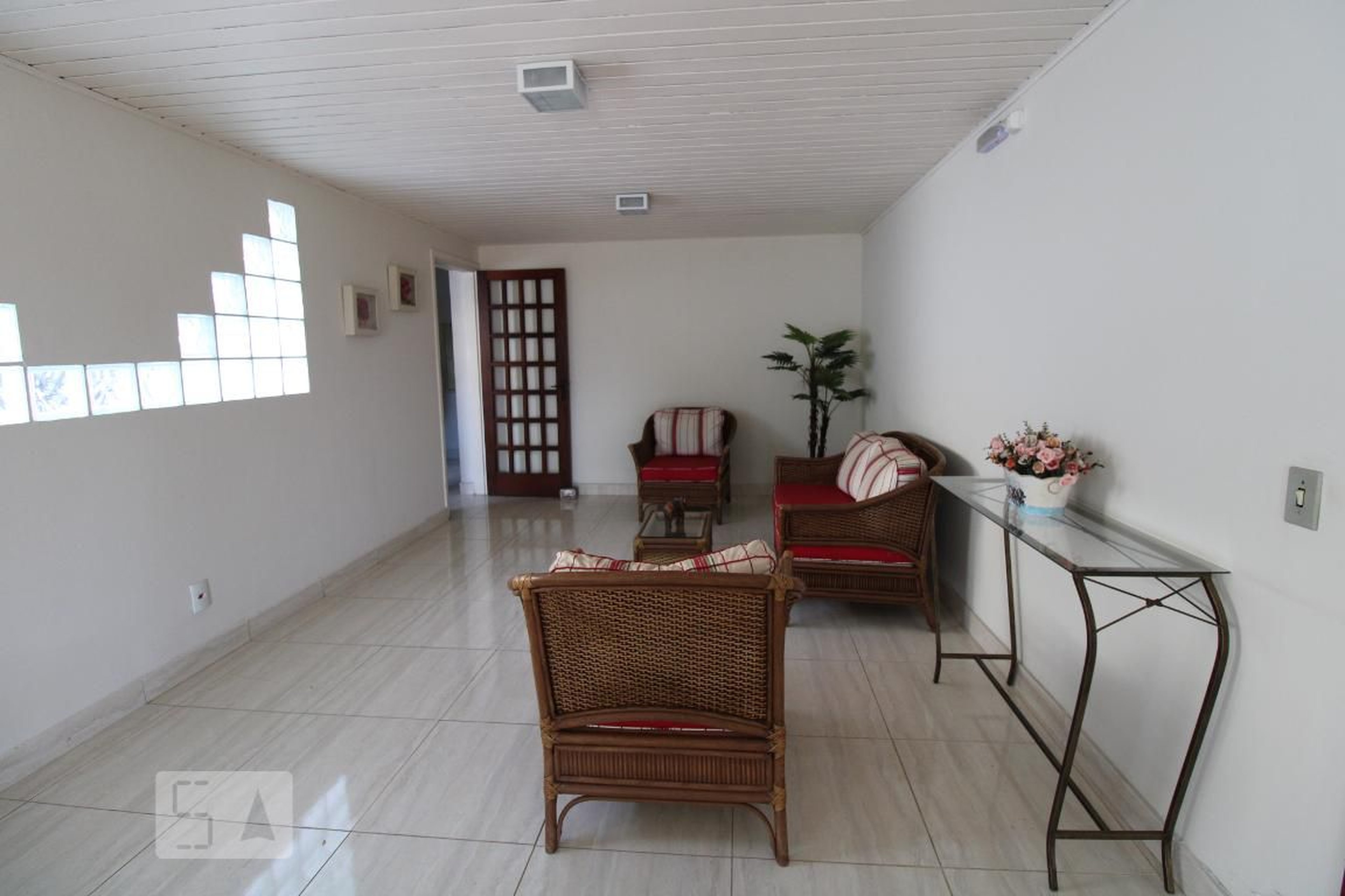 Hall de Entrada - Edifício Iporã