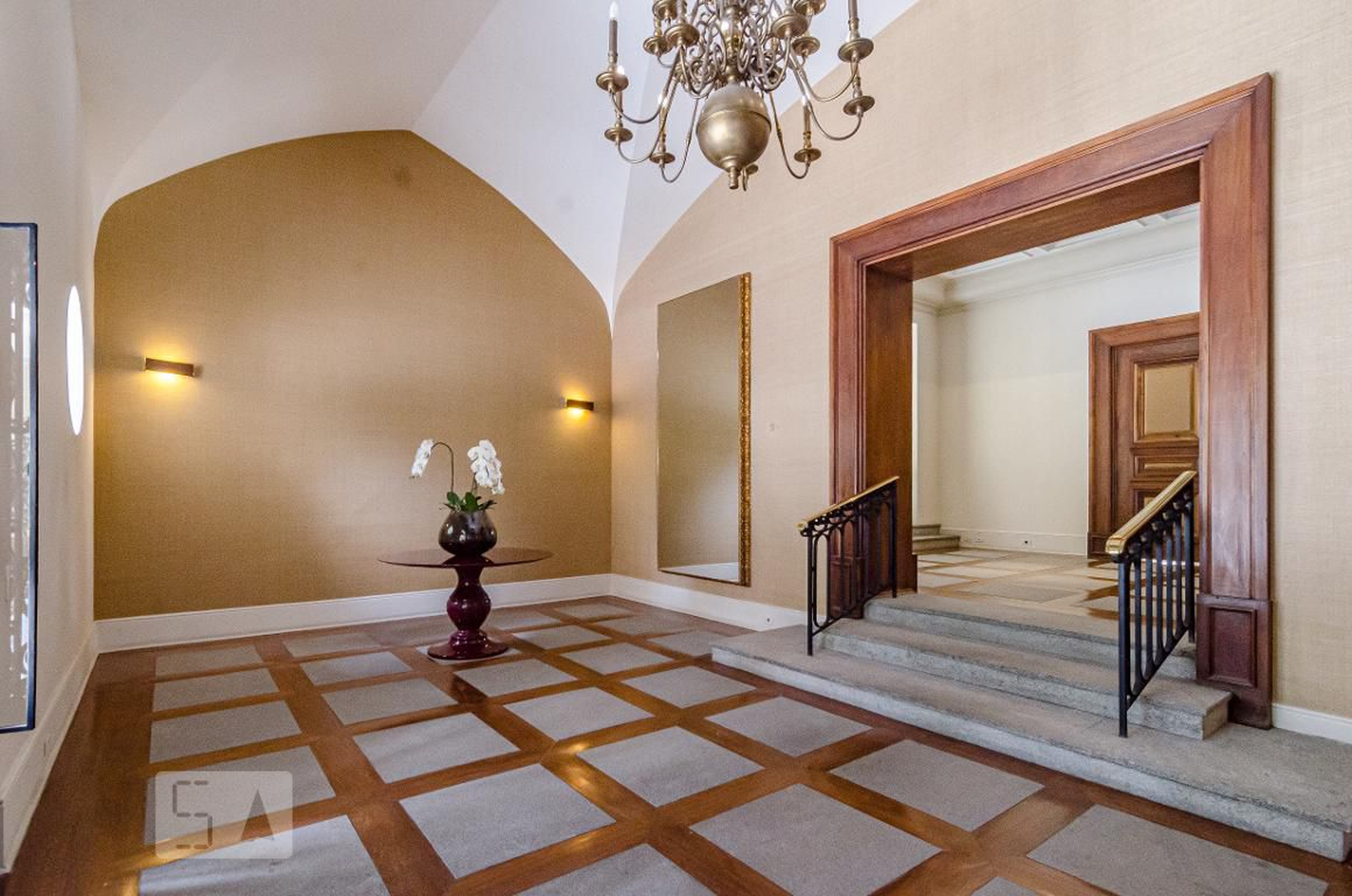 Hall de entrada - Orleans Bragança