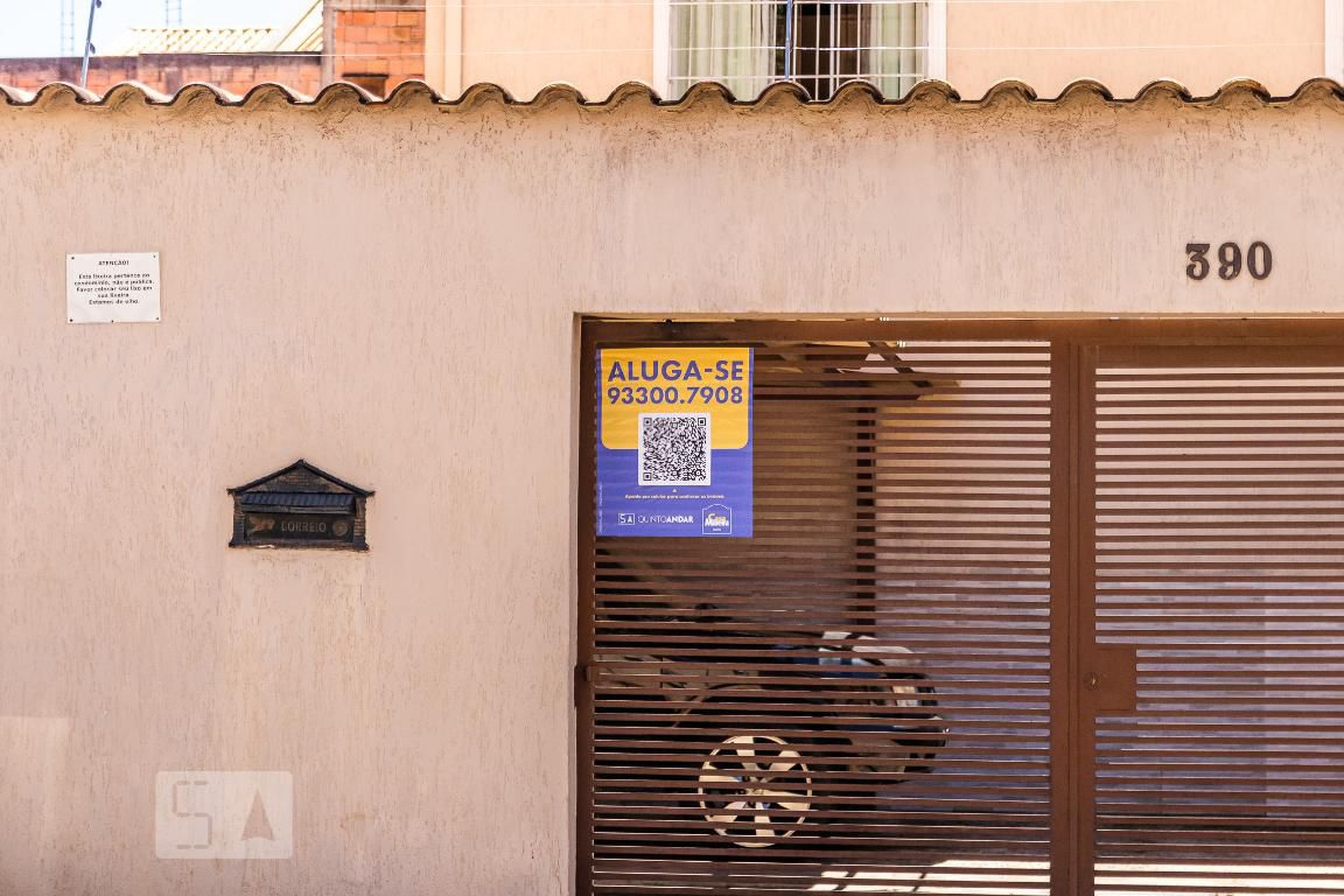 Fachada Condomínio em Rua Ana Alvarenga Campos, 390