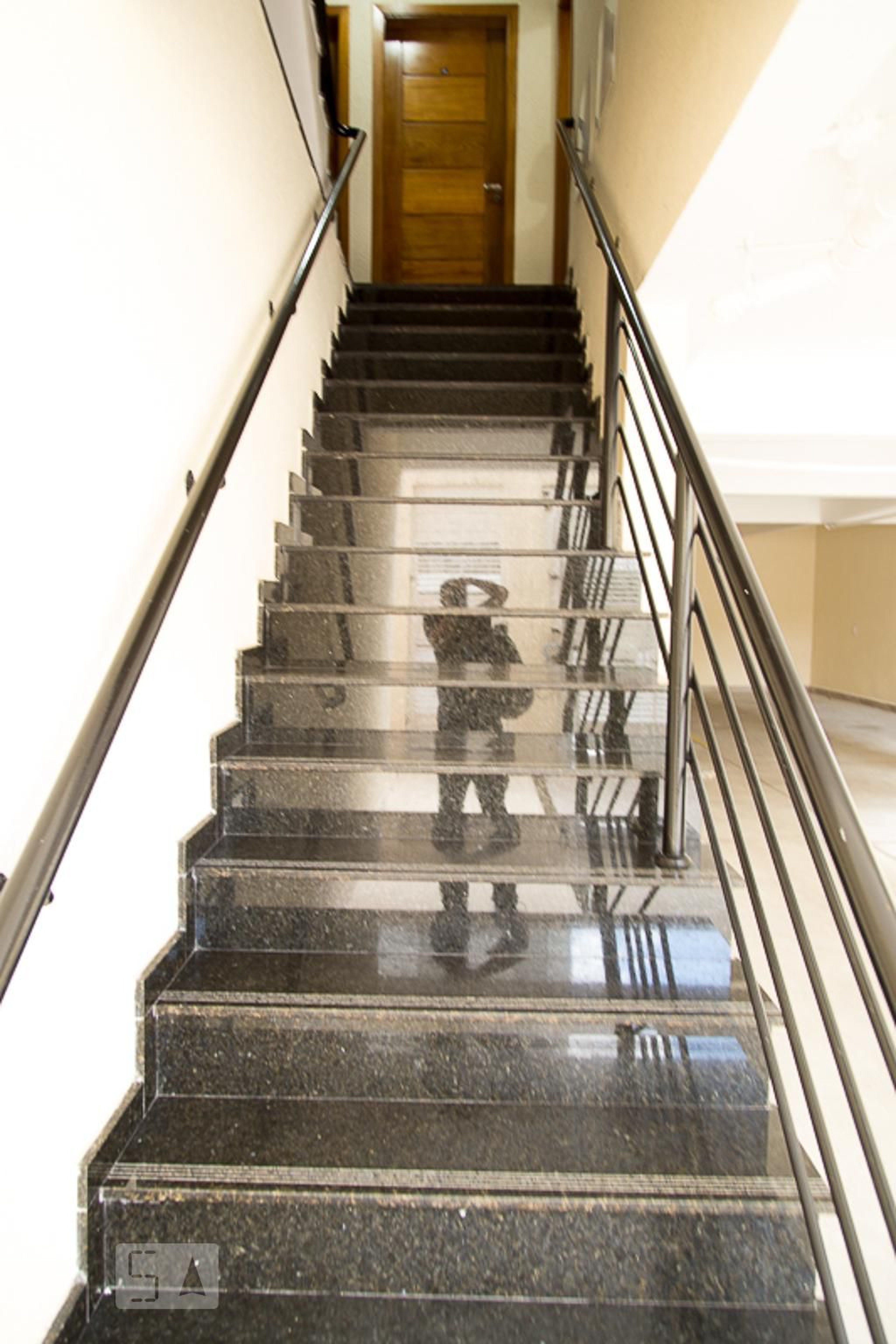 Área comum - Pitangui