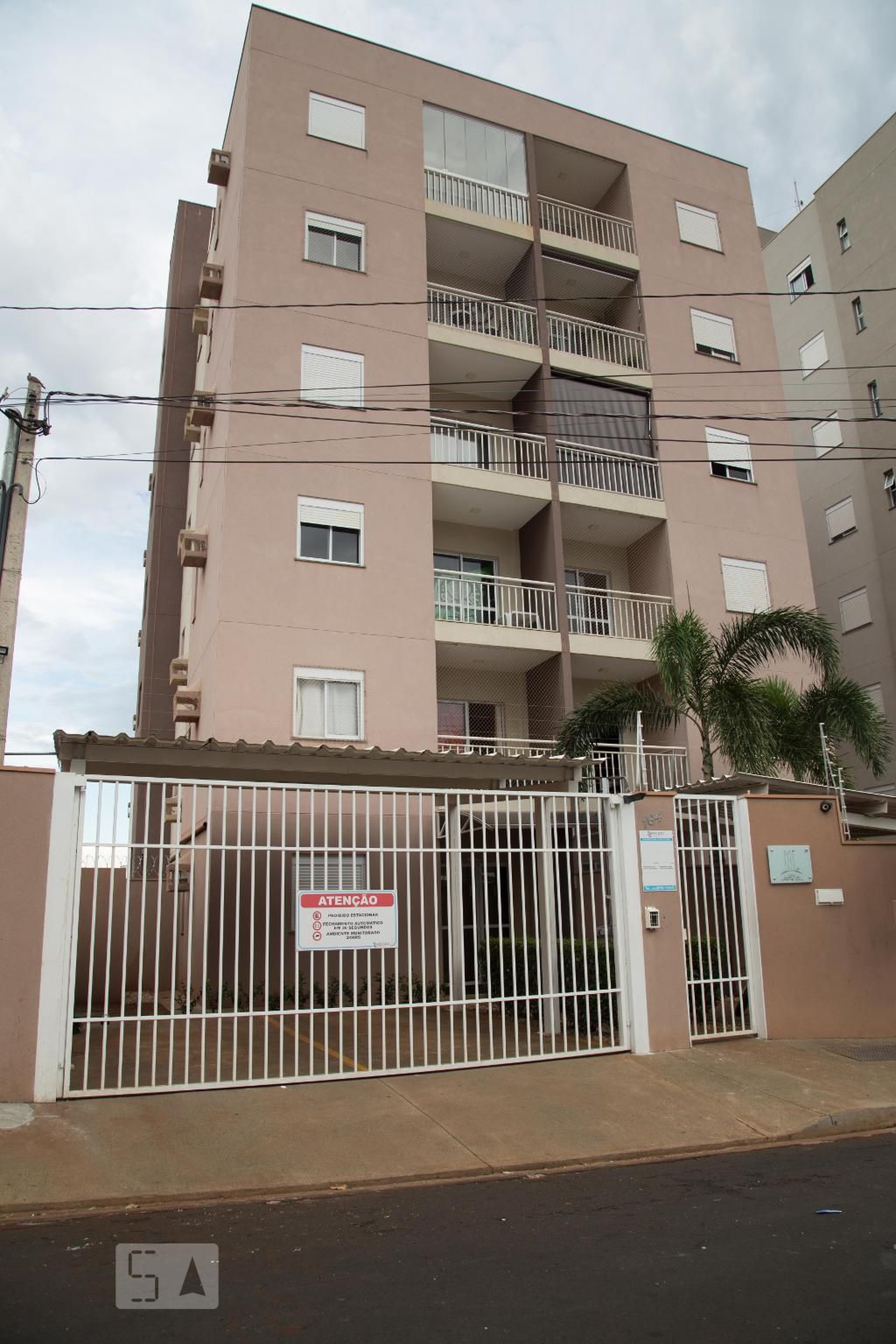 Fachada Condomínio Montclair