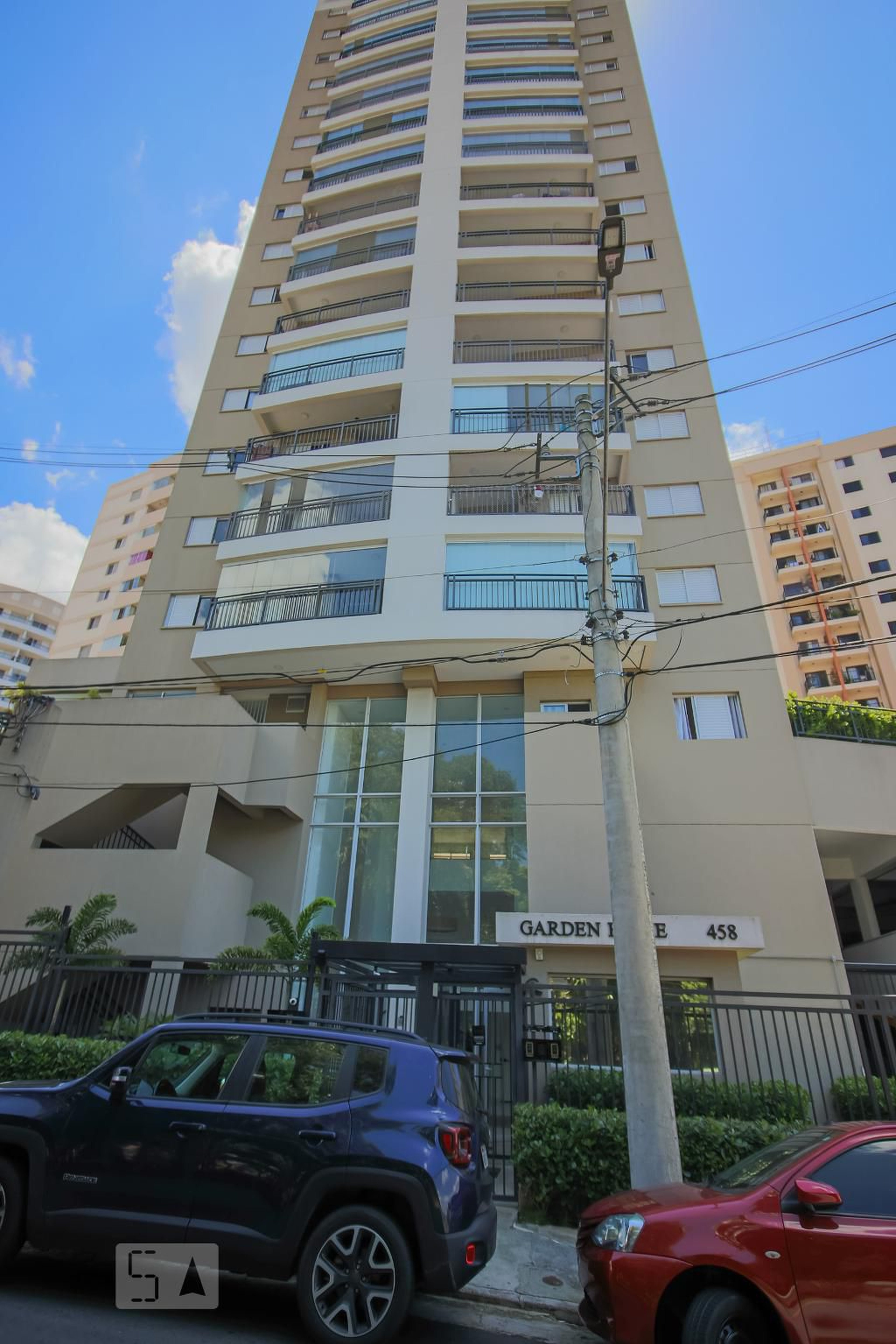 Fachada do Condomínio Condomínio Garden Home
