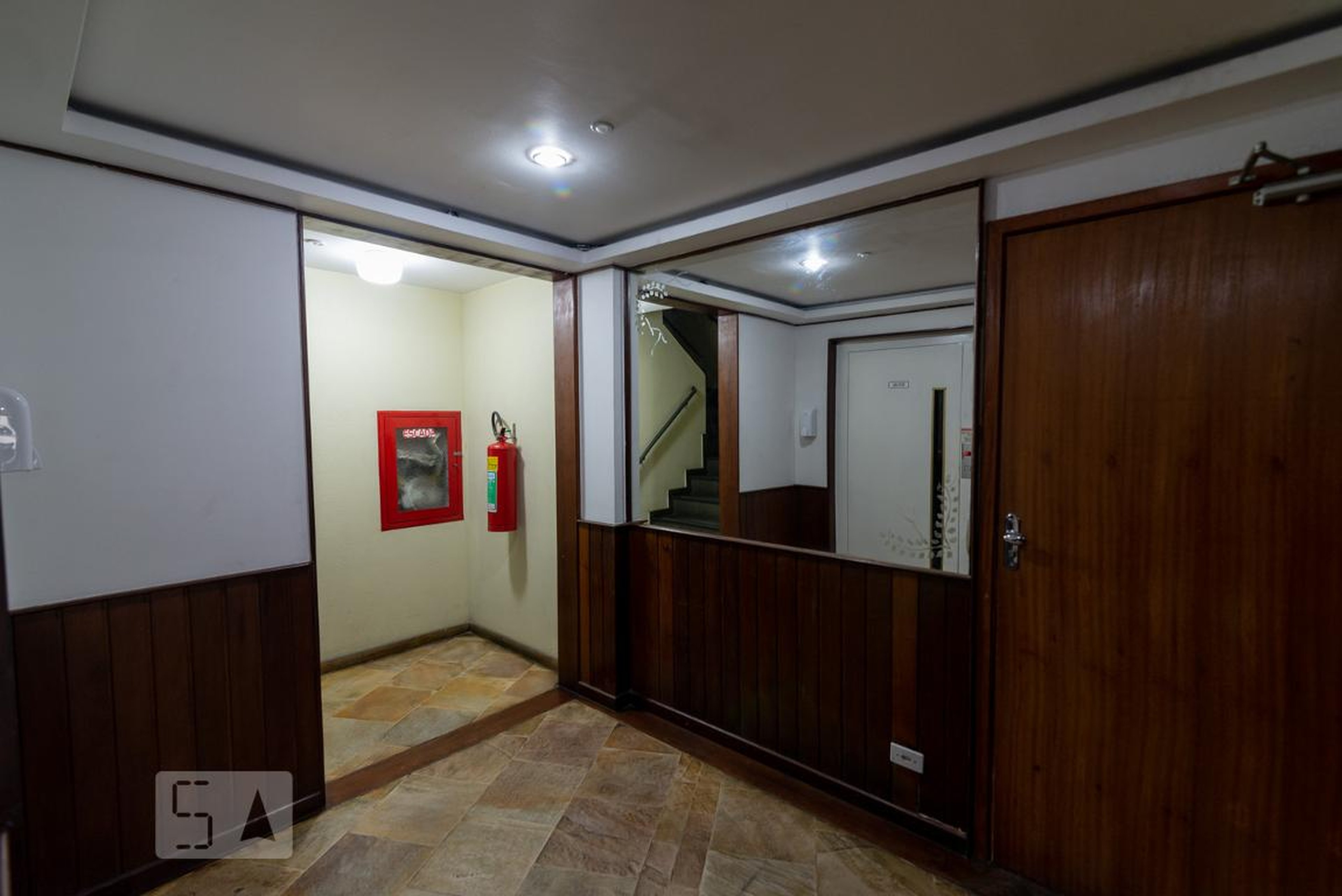 Hall - Solar Paula Brito