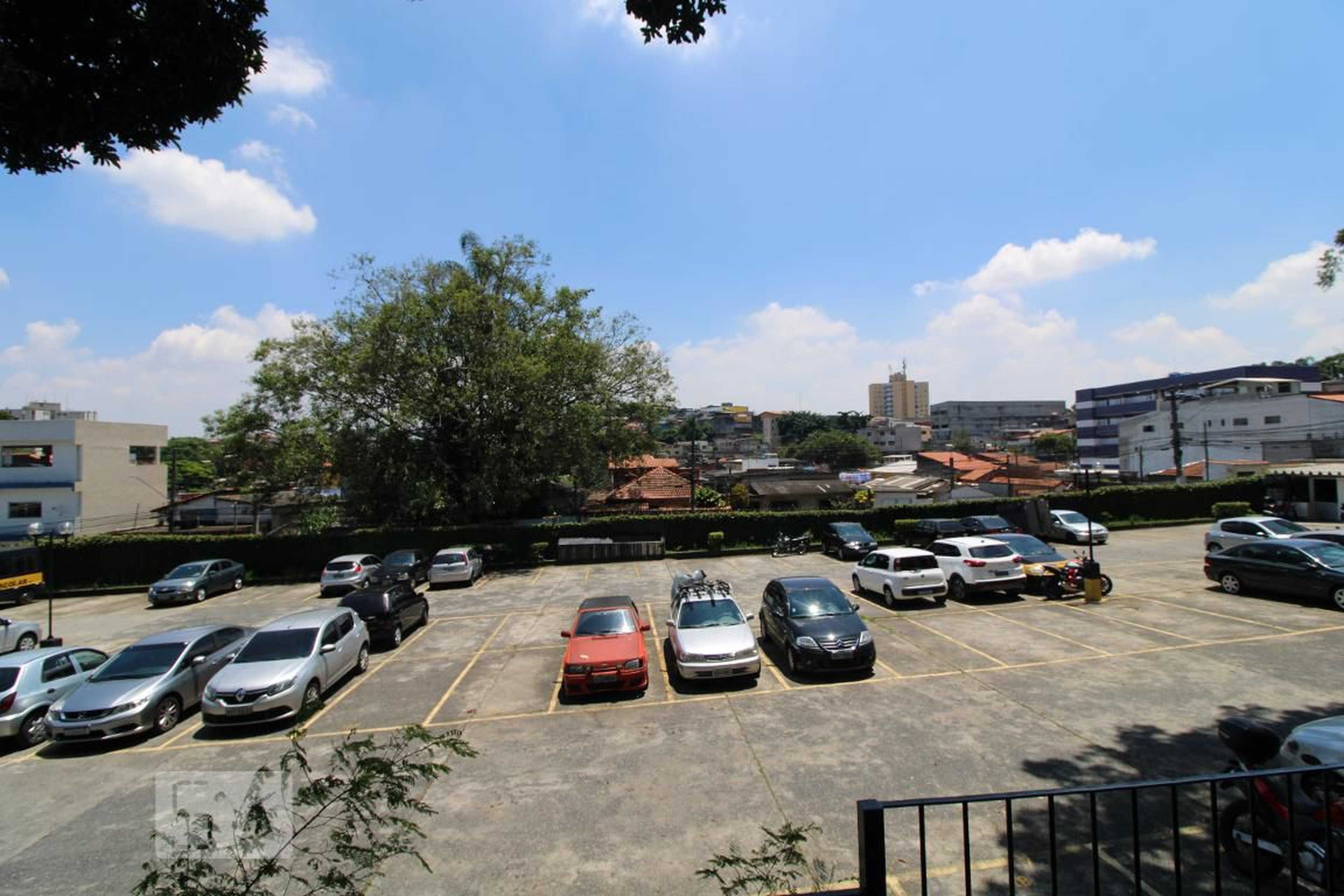 Estacionamento - Conjunto Residencial Boulevard Saint Louis