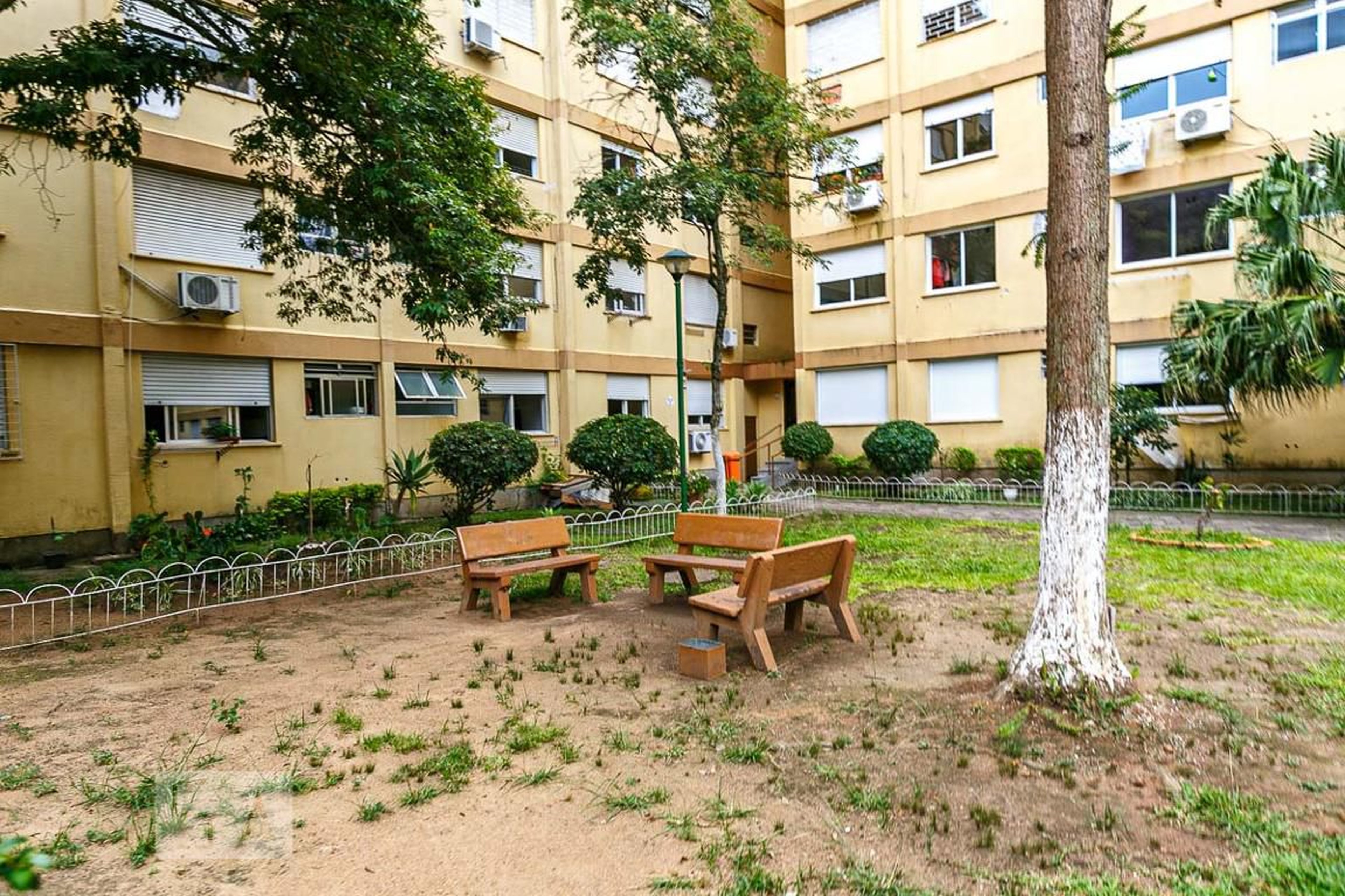 Área Externa - Conjunto Habitacional Albion