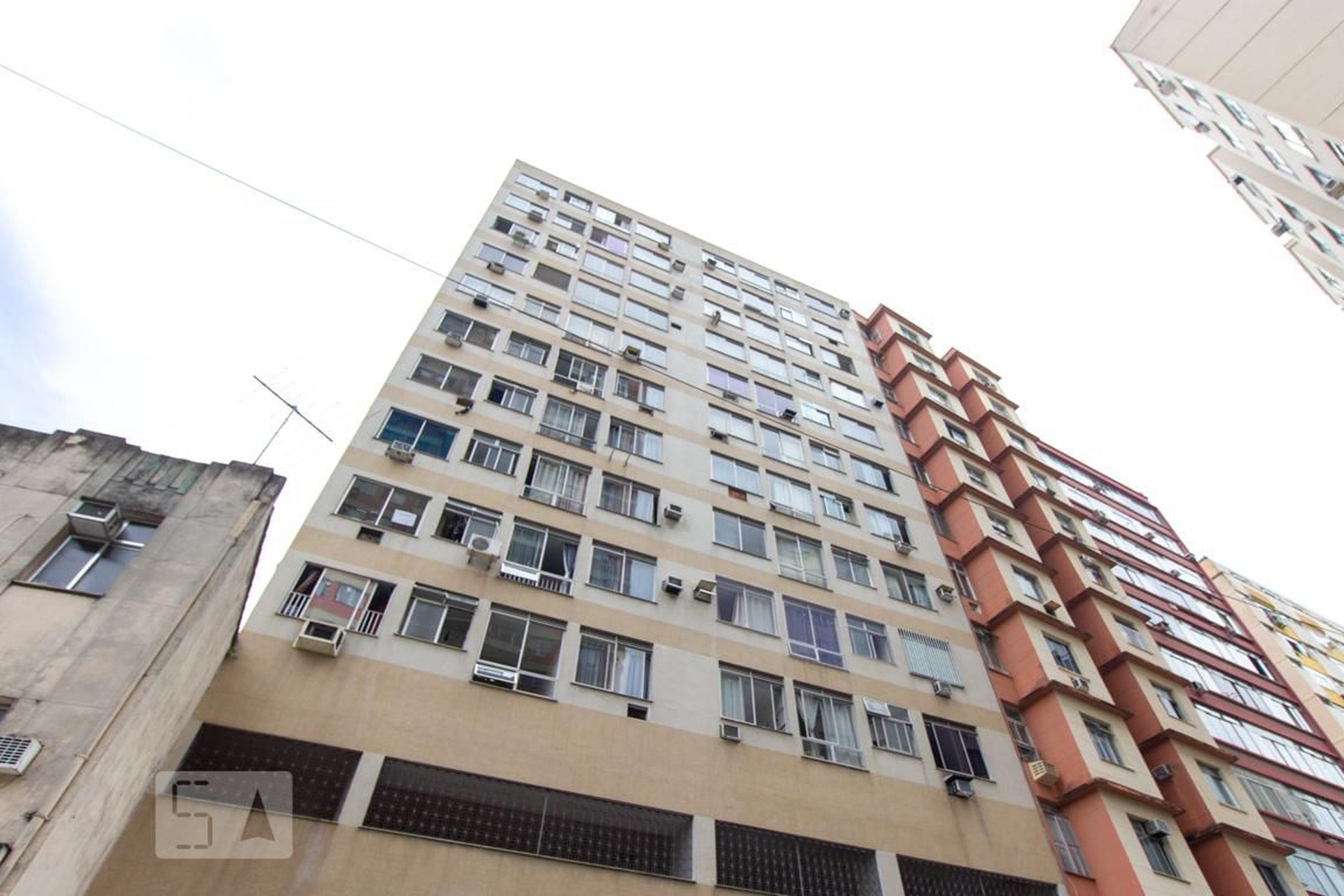 Fachada Edifício Caig