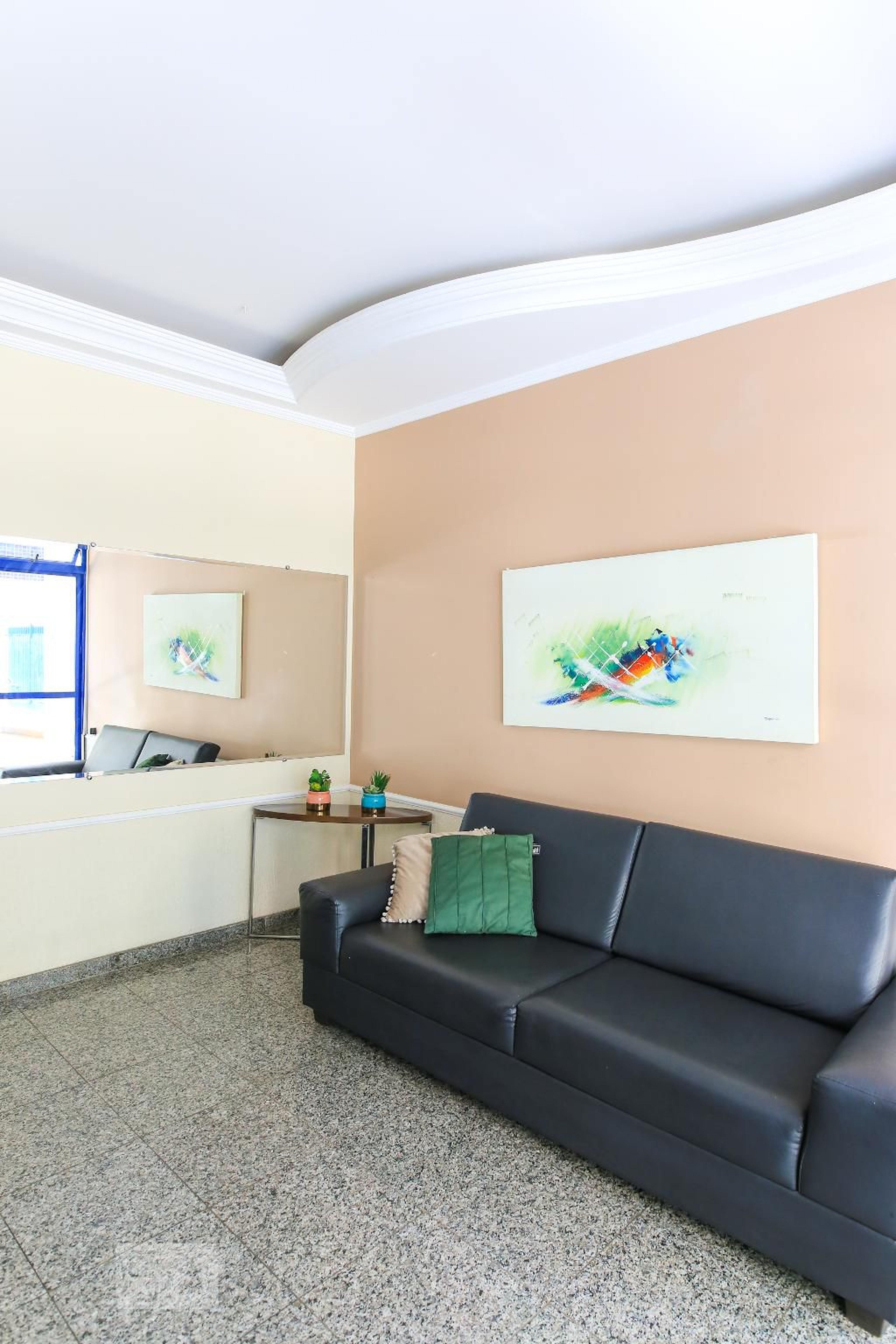 Hall de Entrada - Mont Blanc