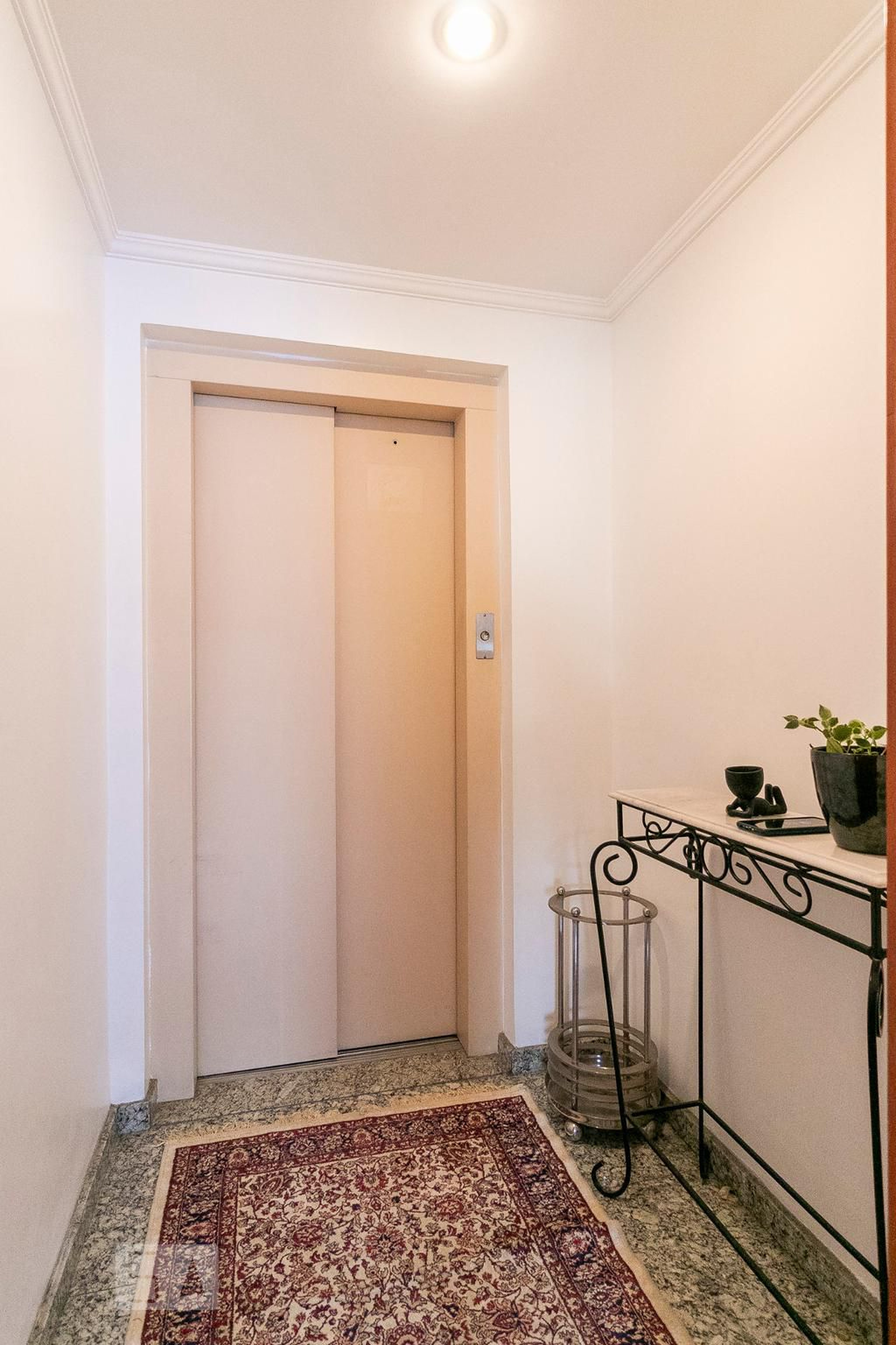 Hall de Entrada - Fontana Di Trevi