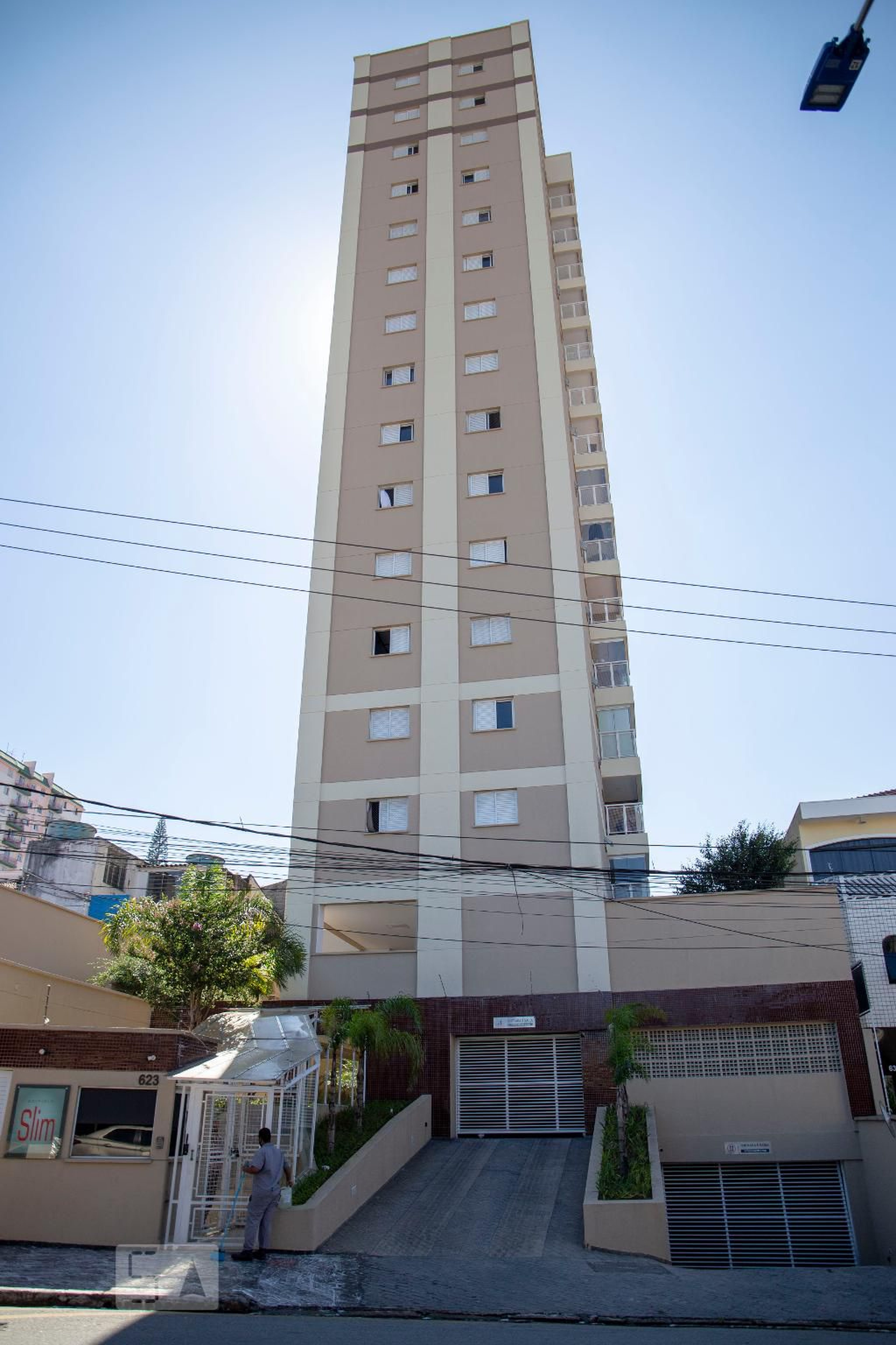 Fachada Condomínio Slim