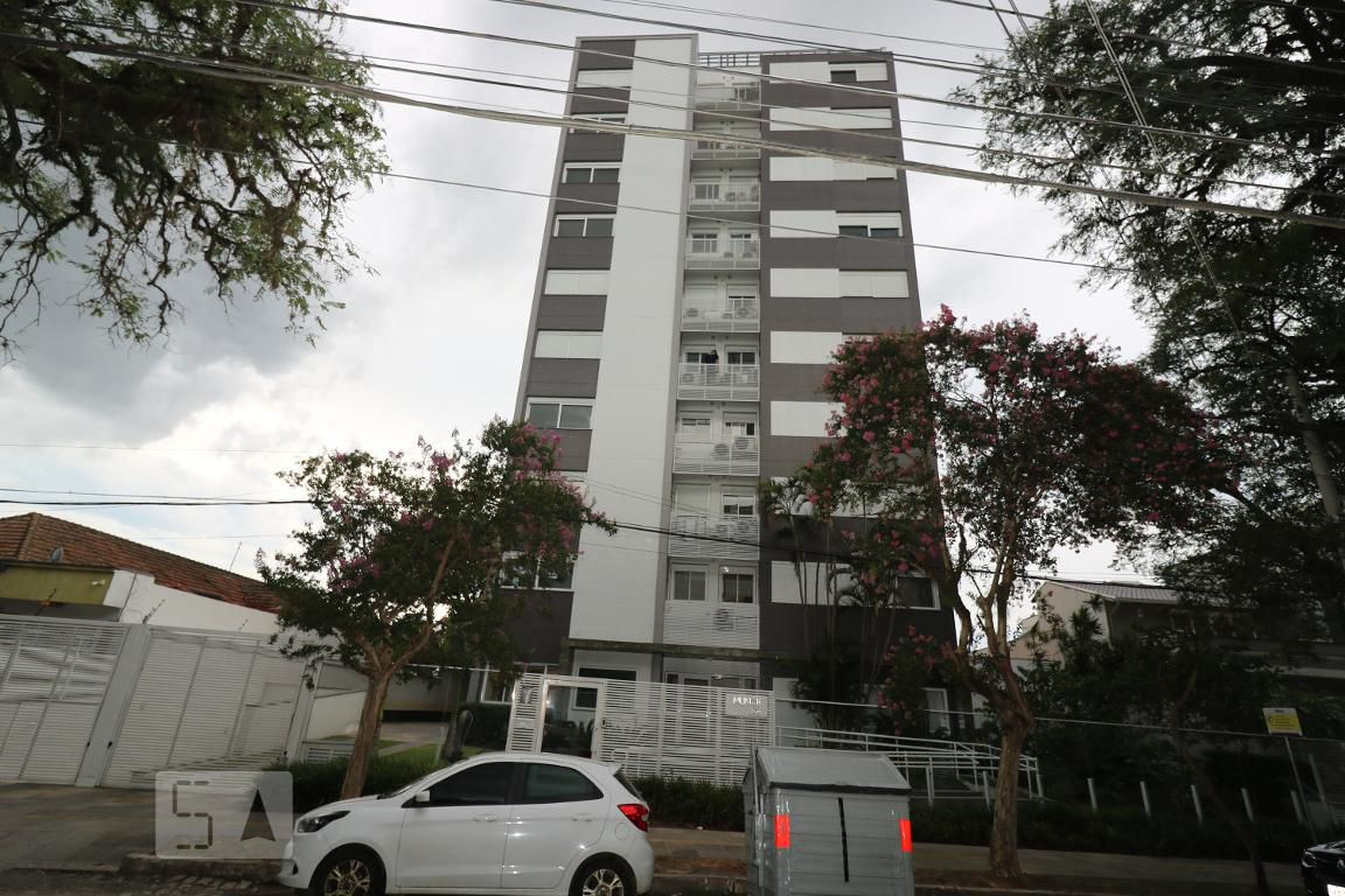 Fachada do Prédio Condomínio Na Leopoldina