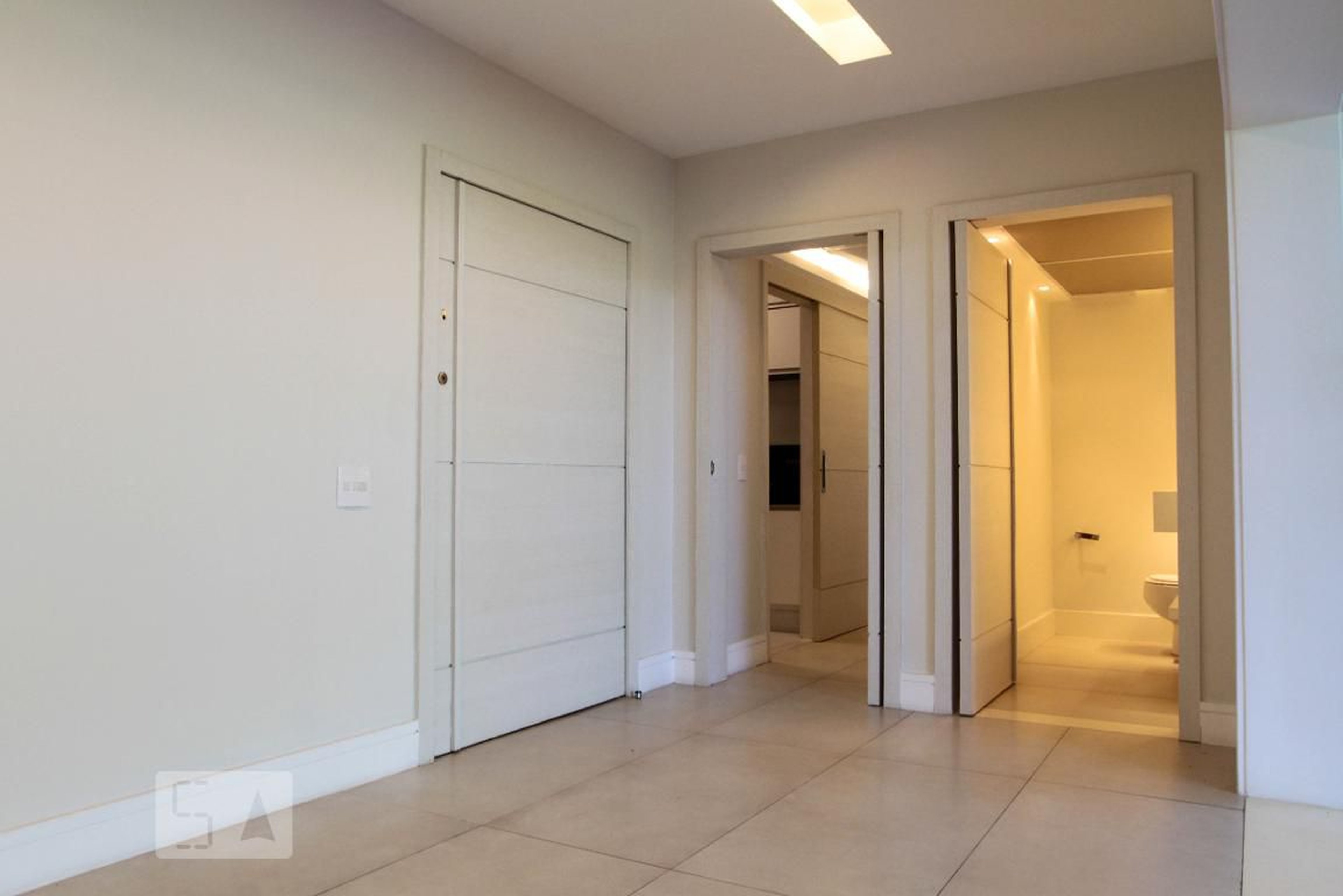 Hall de Entrada - Edifício Bandeirante Mathias Cardoso