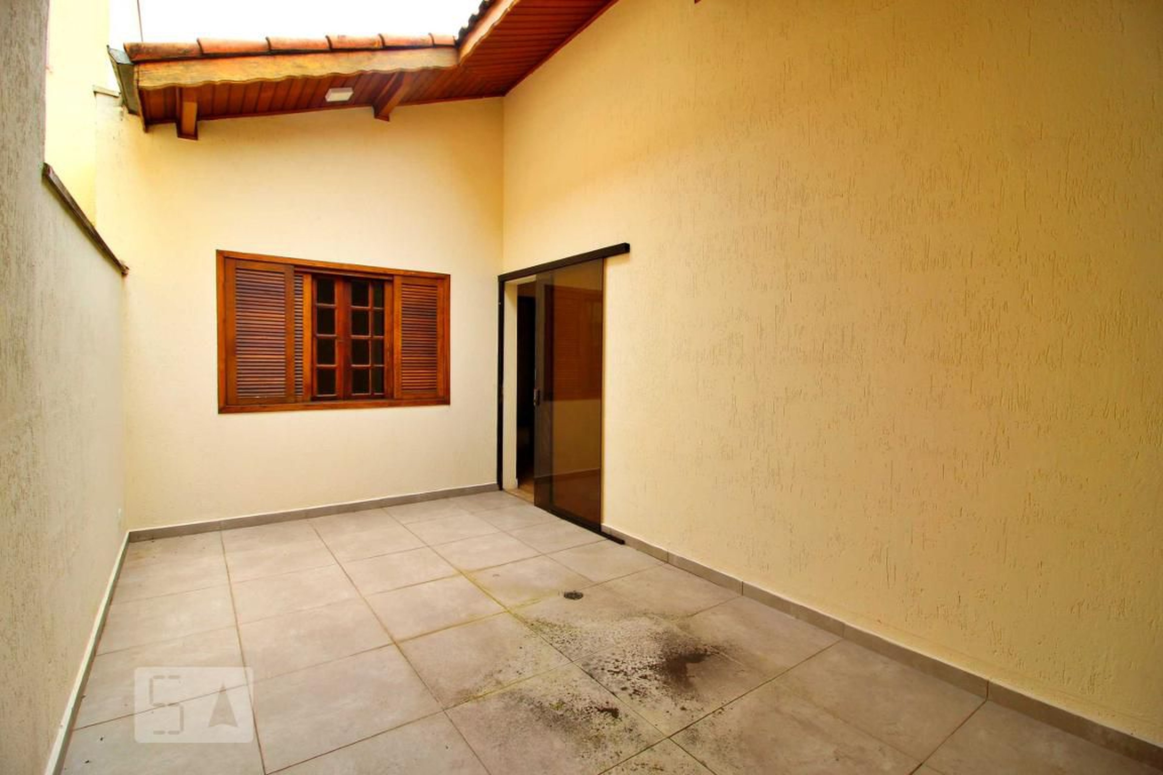 Área Externa - Naama