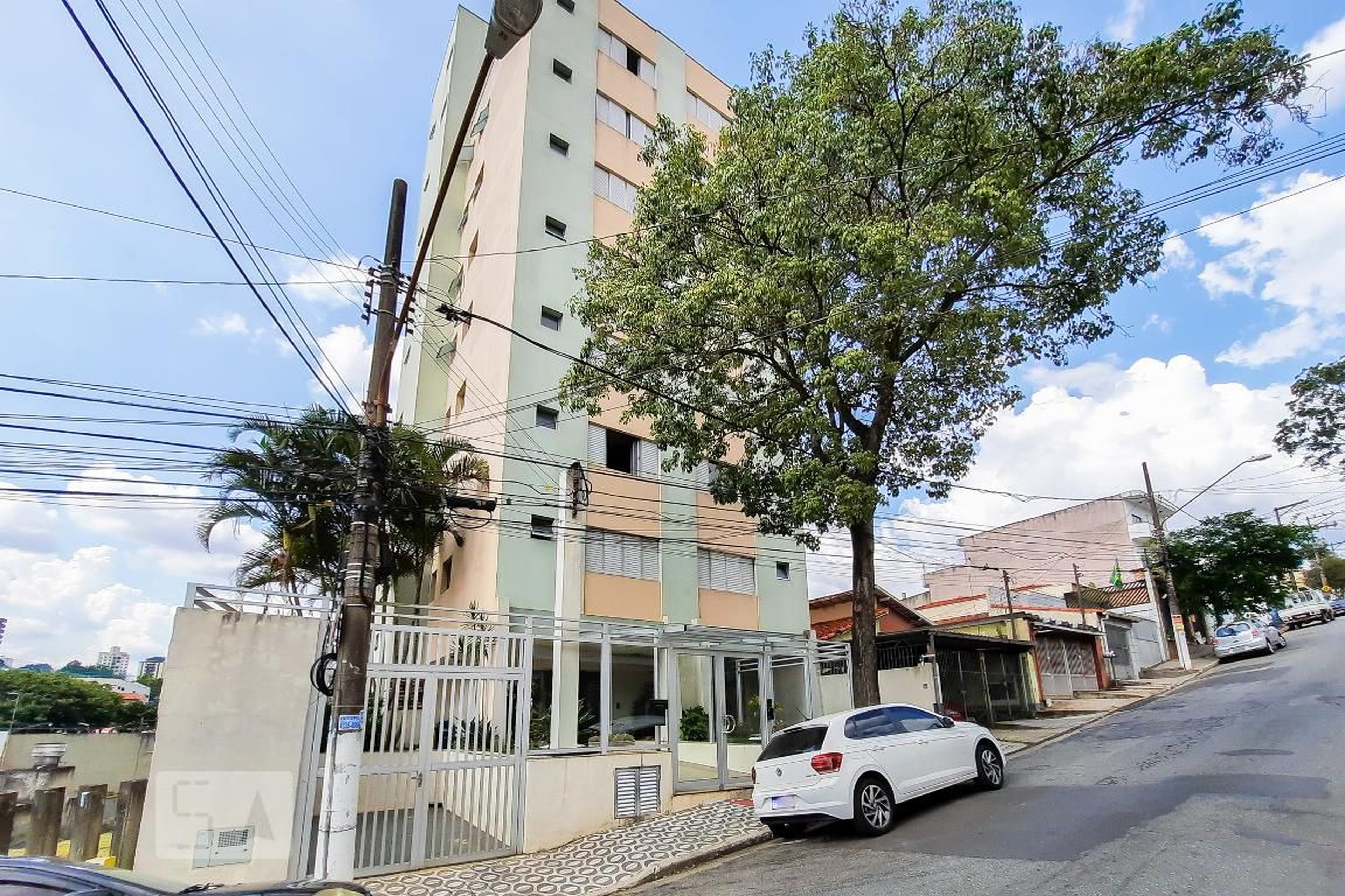 Fachada do Condomínio Edifício Universal