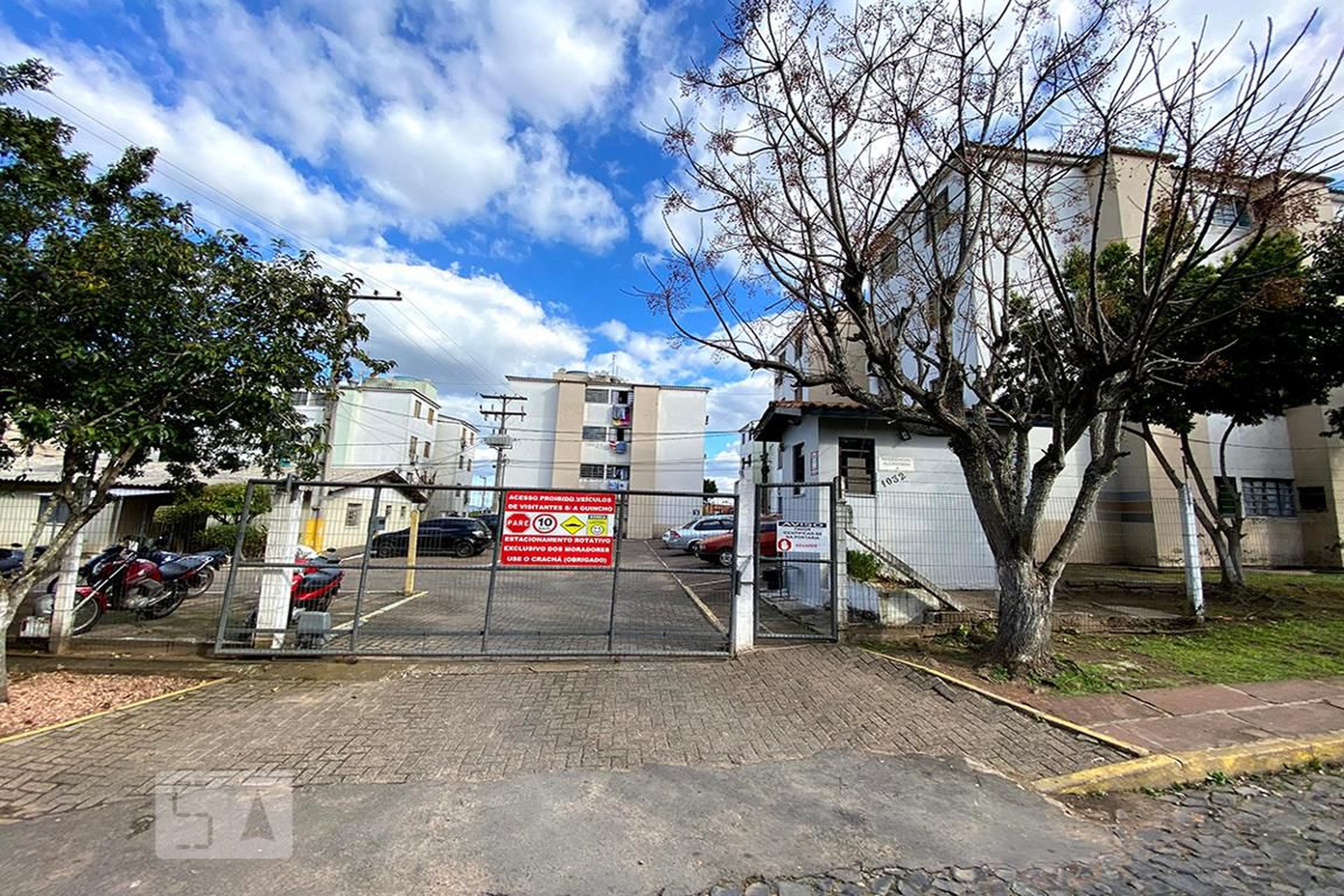 Fachada do Condomínio Residencial Alcantara A